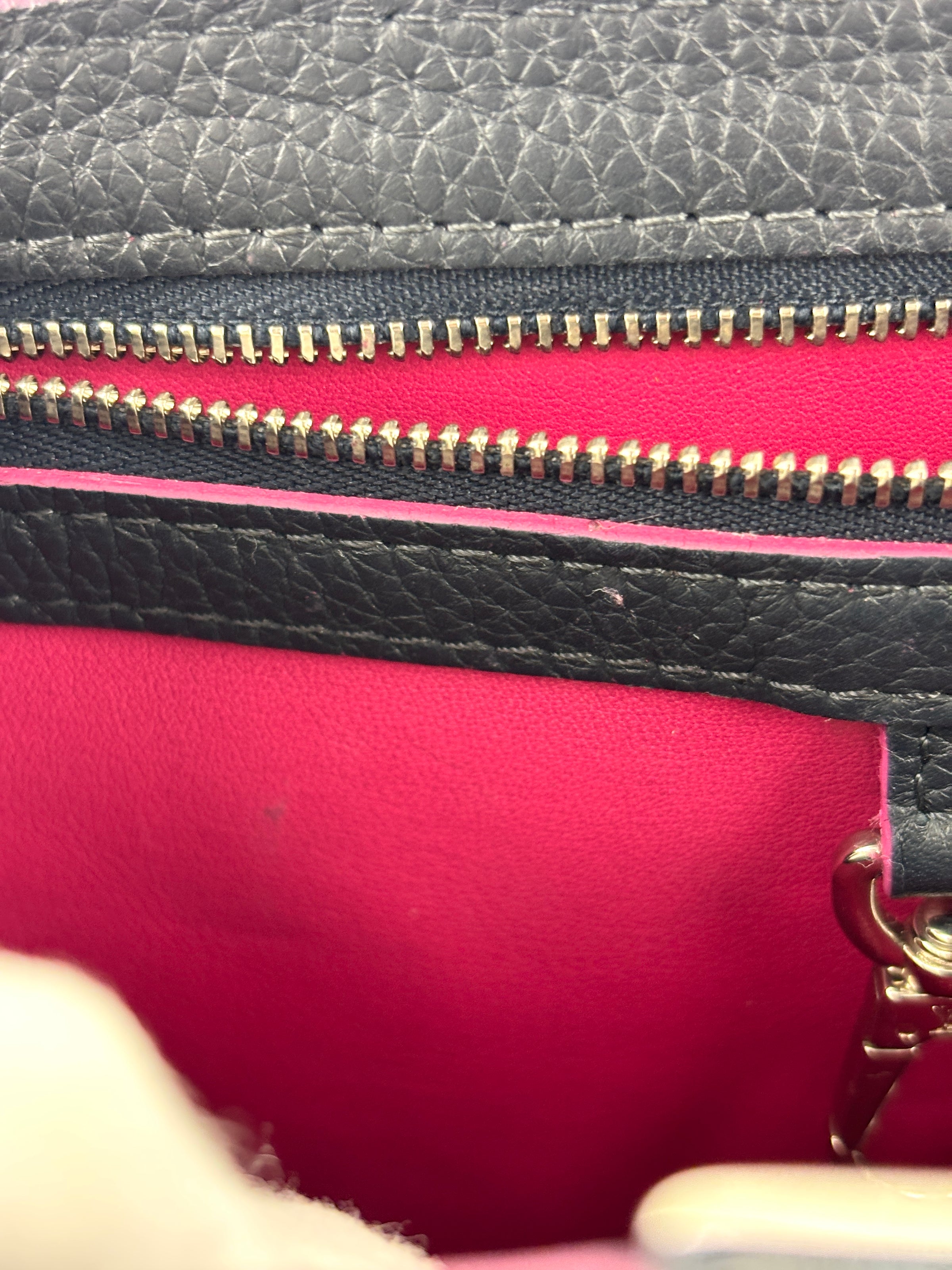 Capucines BB in Black Taurillon Leather/Fuschia SHW