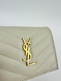 668290 Cassandre Matelassé Flap Grain de Poudre Leather Blanc Vintage Card Case GHW