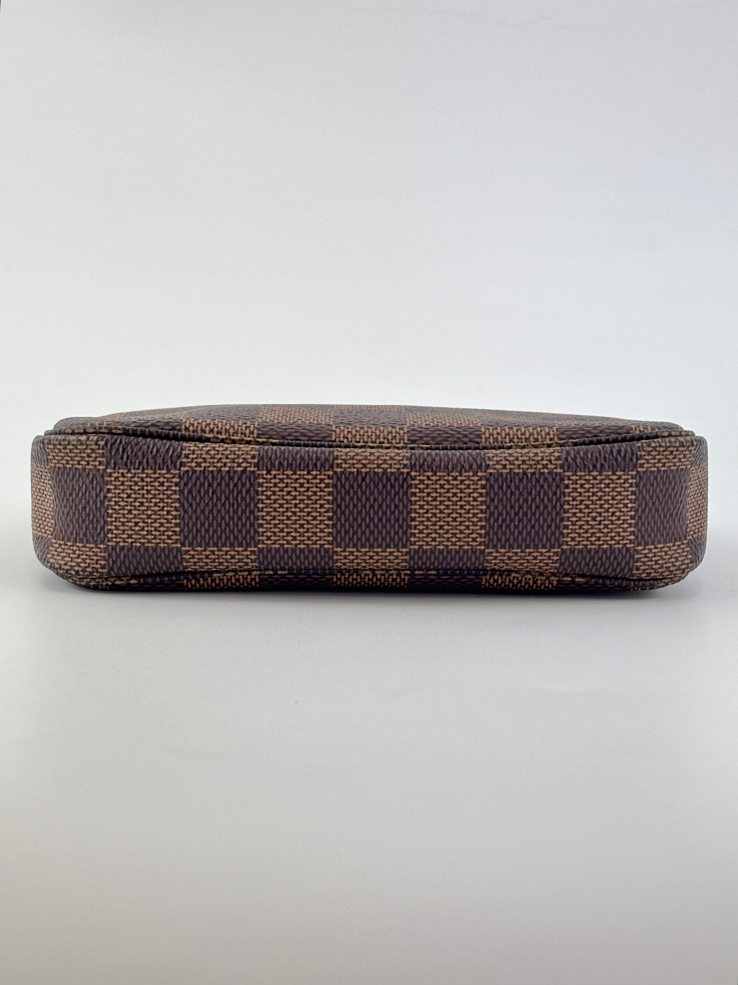 M58009 Mini Pochette Accessoires Damier Ebene