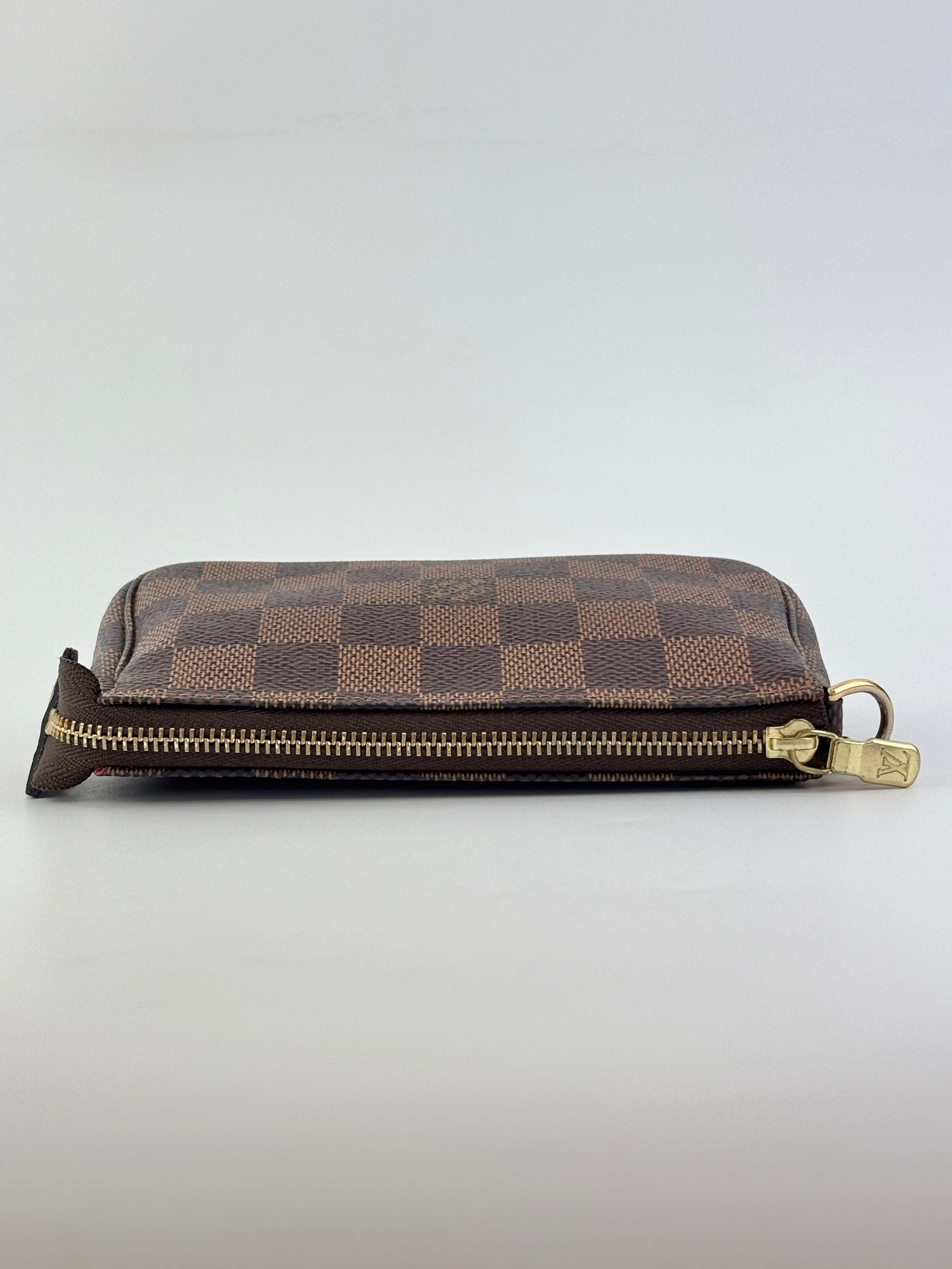 M58009 Mini Pochette Accessoires Damier Ebene