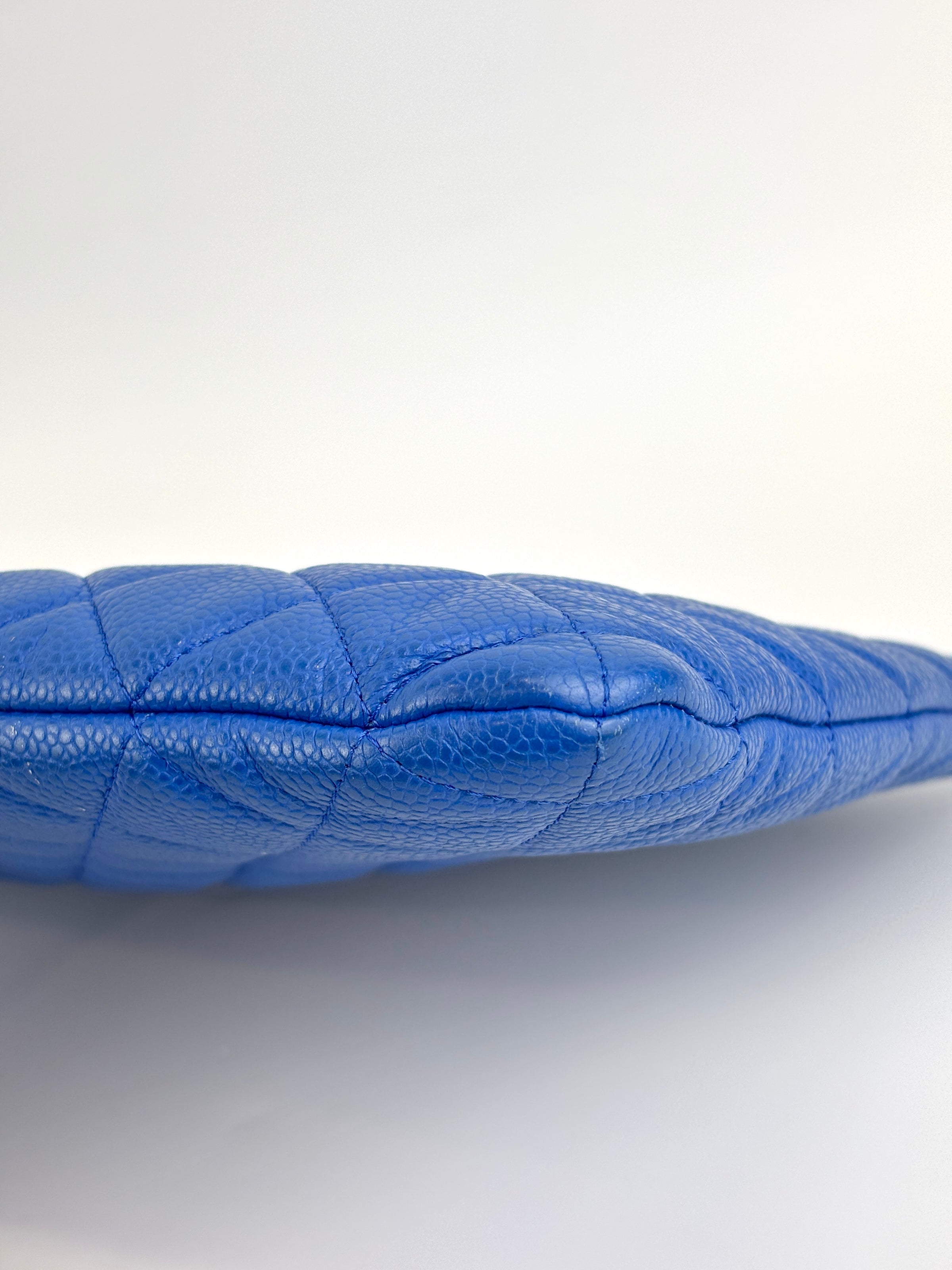 Large O Case Zip Pouch in Blue Caviar RHW - Glampot