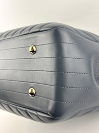 Chevron Quilted Shopping Tote Grey LGHW