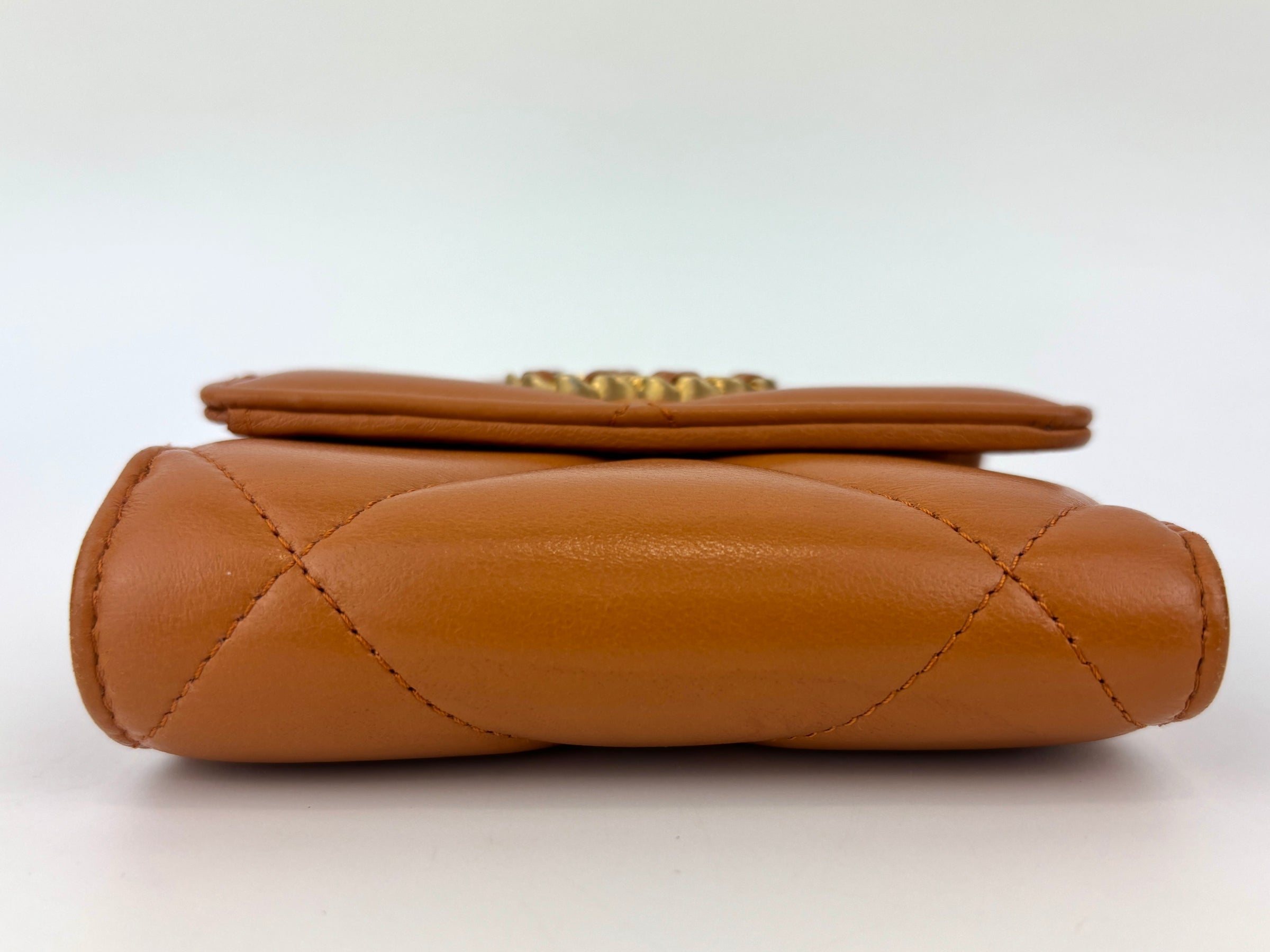 AP1064 C19 Trifold Compact Lambskin Wallet Caramel