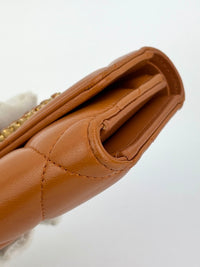 AP1064 C19 Trifold Compact Lambskin Wallet Caramel