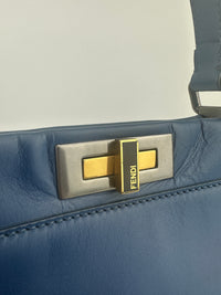 8BN226 Regular Peekaboo Blue Smooth Leather Bag