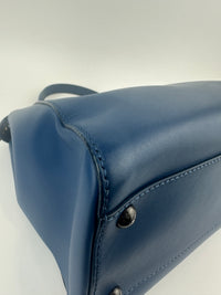 8BN226 Regular Peekaboo Blue Smooth Leather Bag