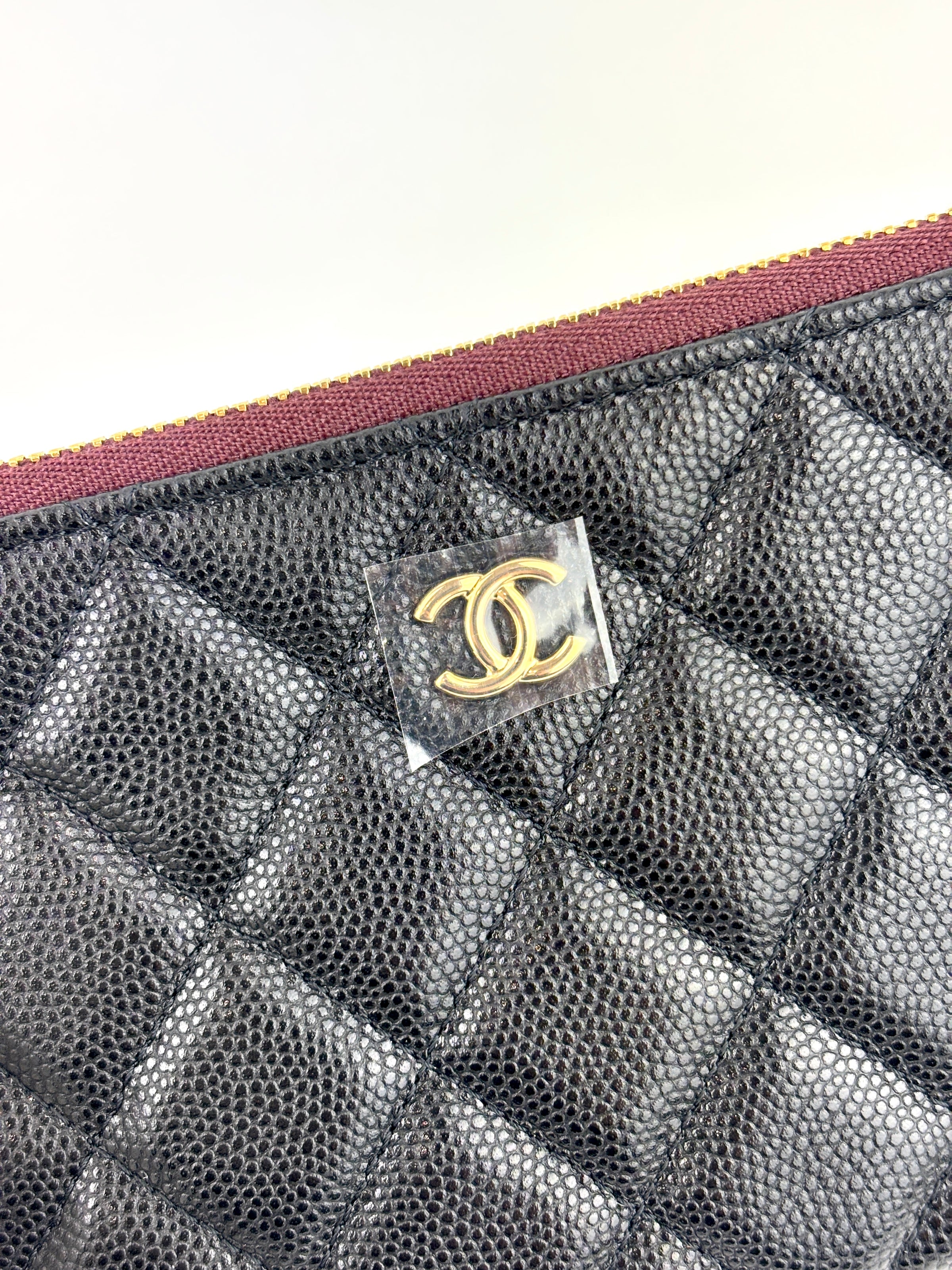 A82365 Mini O Case Black Caviar GHW - Glampot