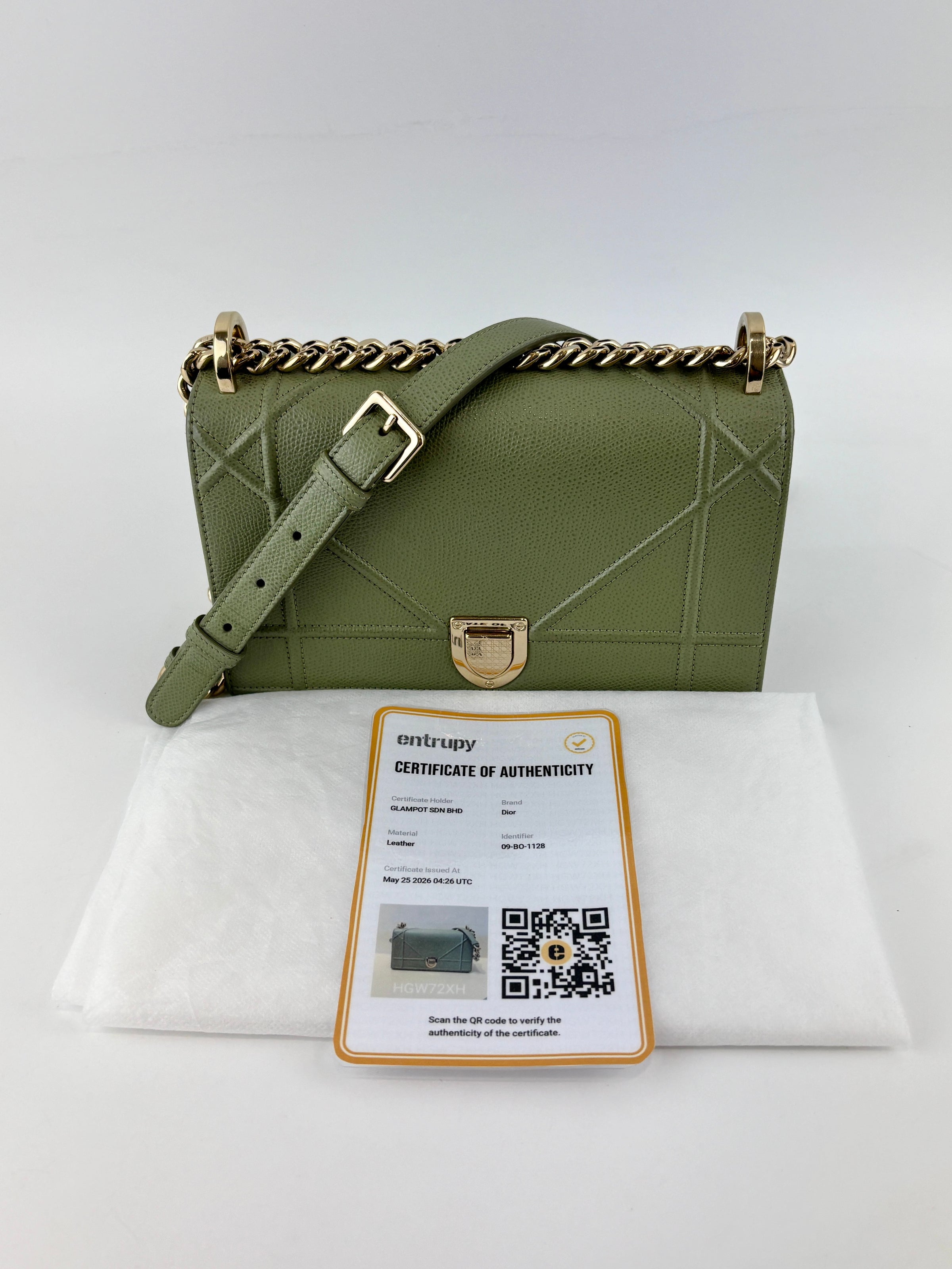 Small Diorama in Light Green Grained Calfskin Leather