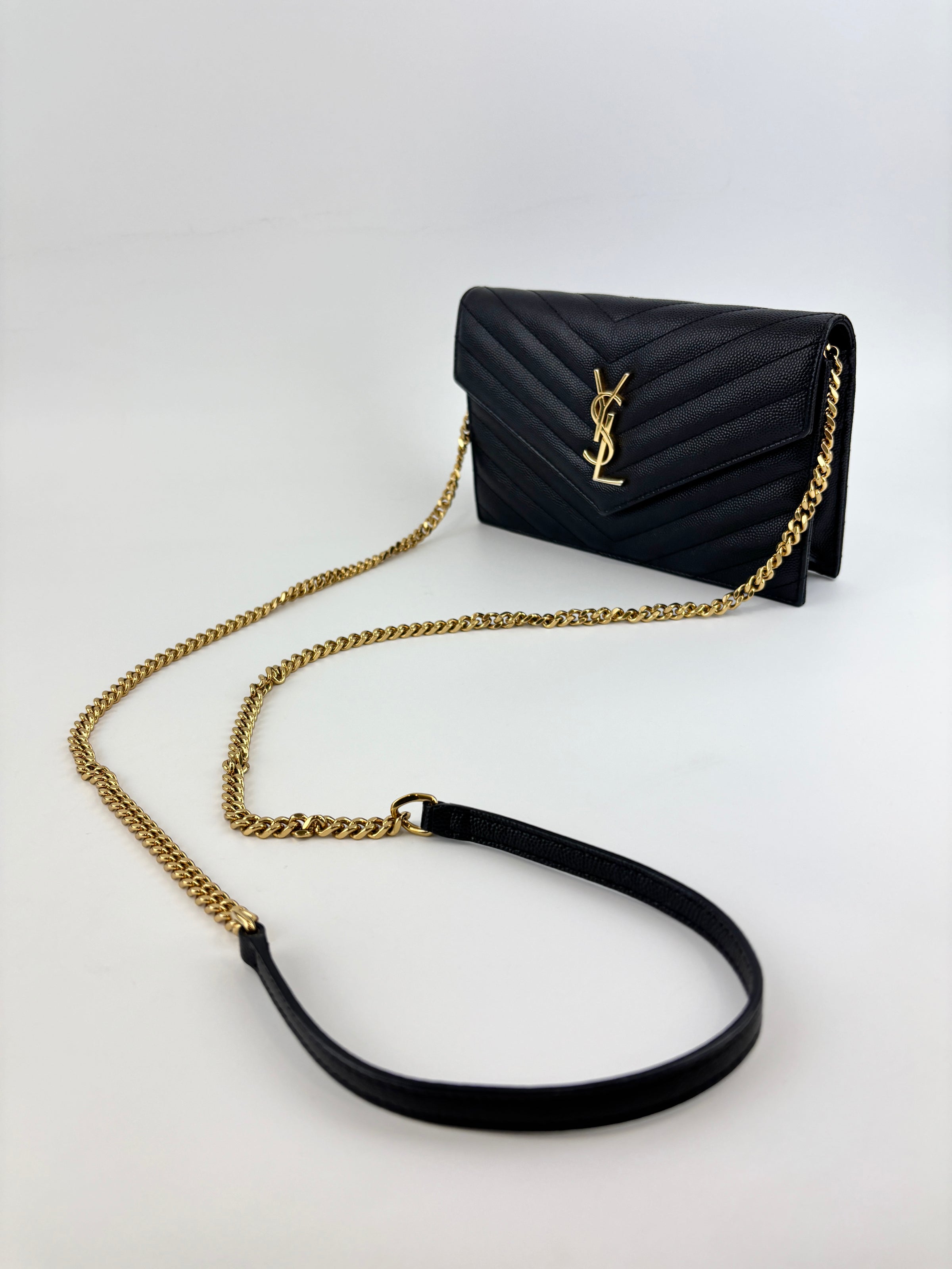 Cassandre Envelope Chain Wallet in Black Grain De Poudre Leather - Glampot