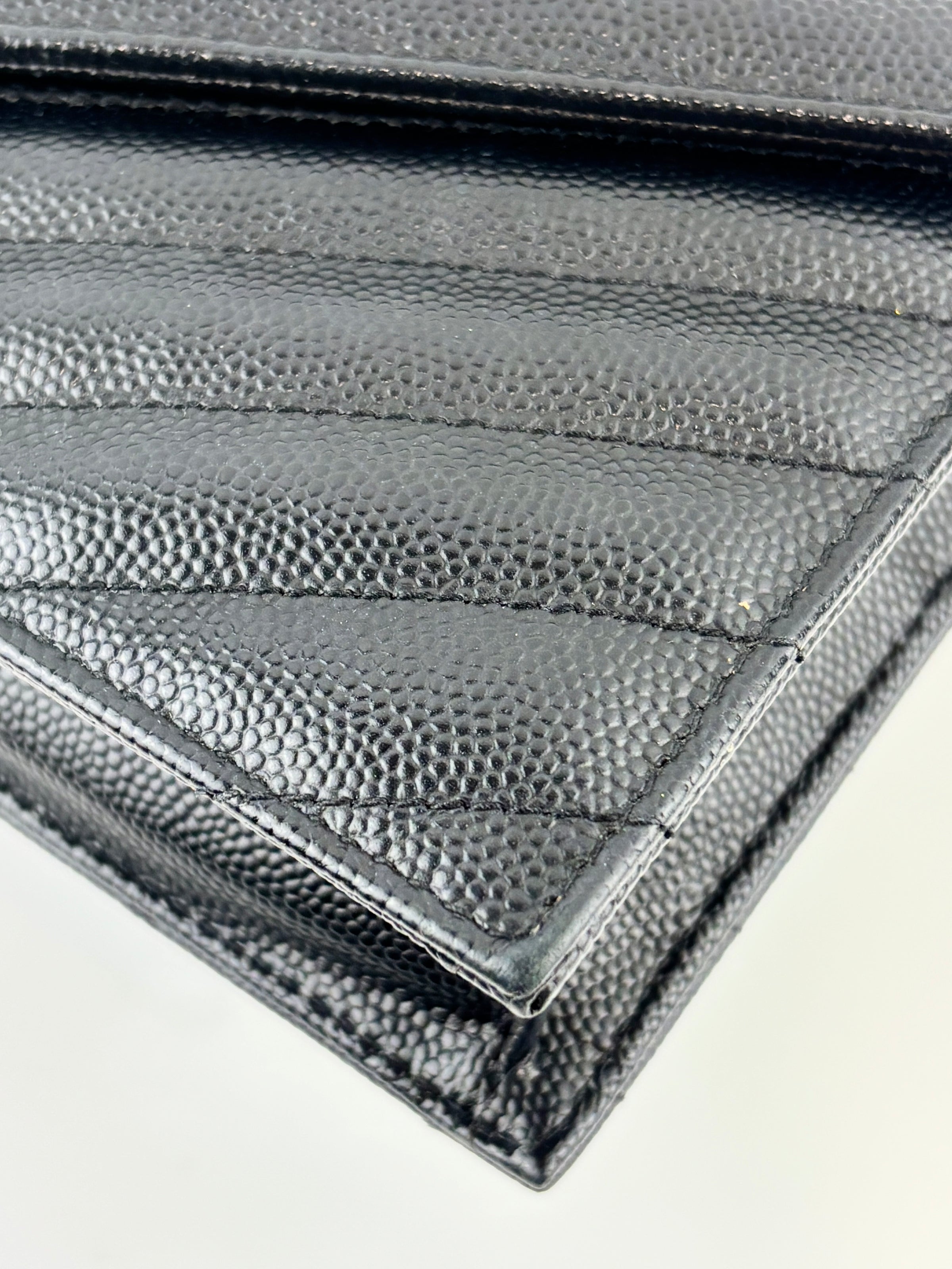 Cassandre Envelope Chain Wallet in Black Grain De Poudre Leather - Glampot