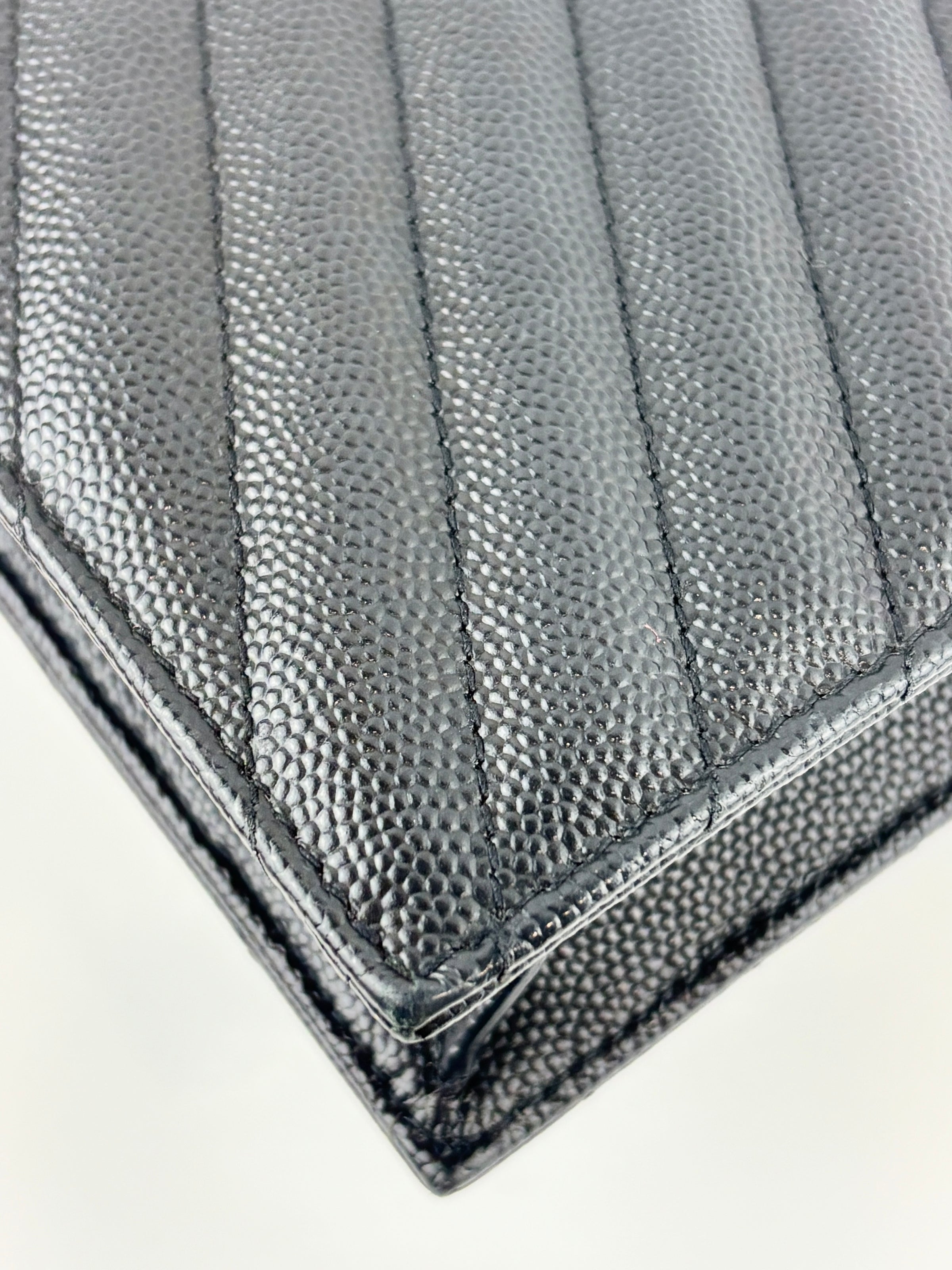 Cassandre Envelope Chain Wallet in Black Grain De Poudre Leather - Glampot