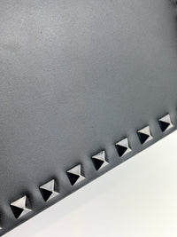 Rockstud Leather Box Bag in Black