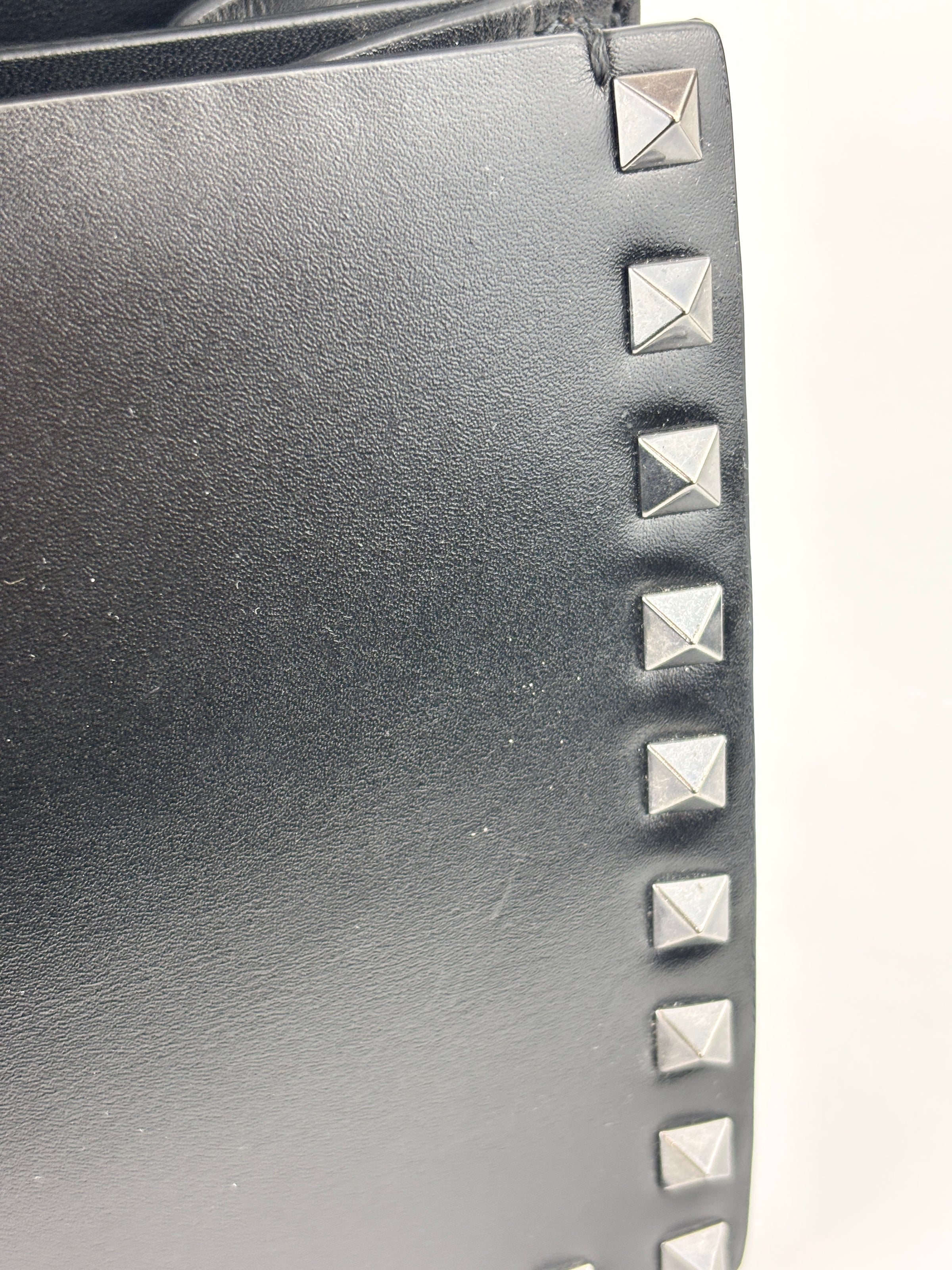 Rockstud Leather Box Bag in Black