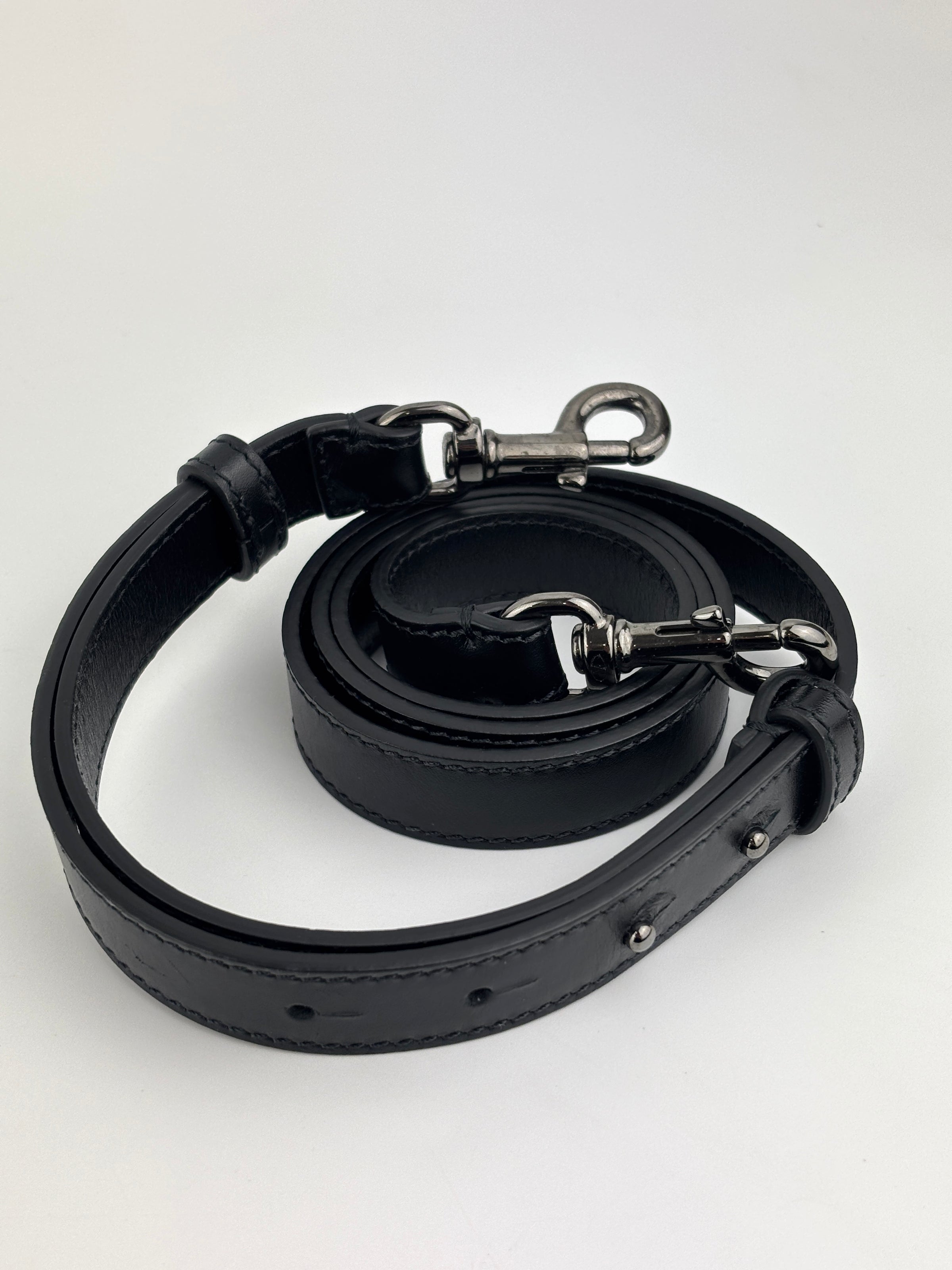 Rockstud Leather Box Bag in Black