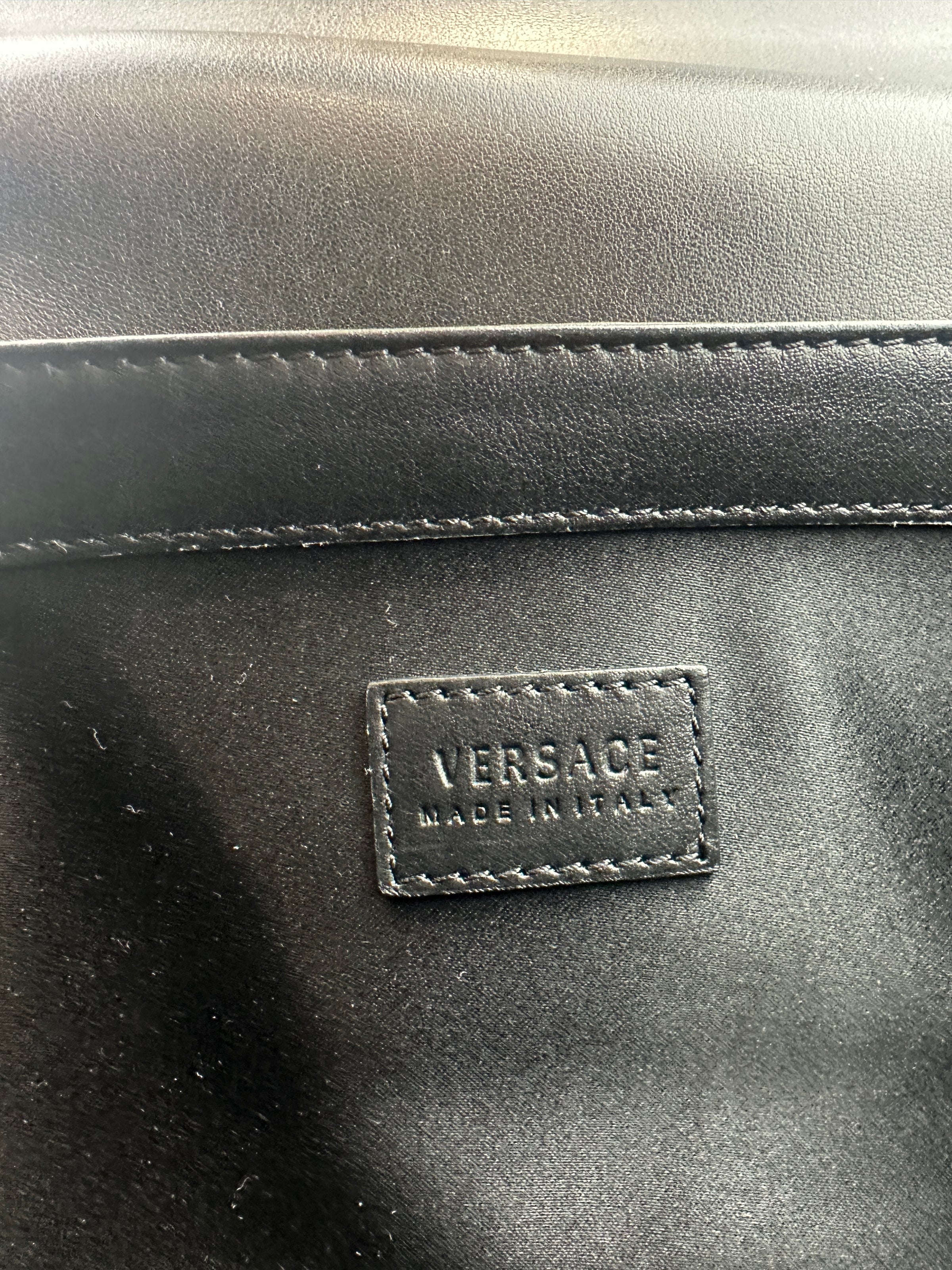 La Medusa Black Leather Chain Crossbody Bag