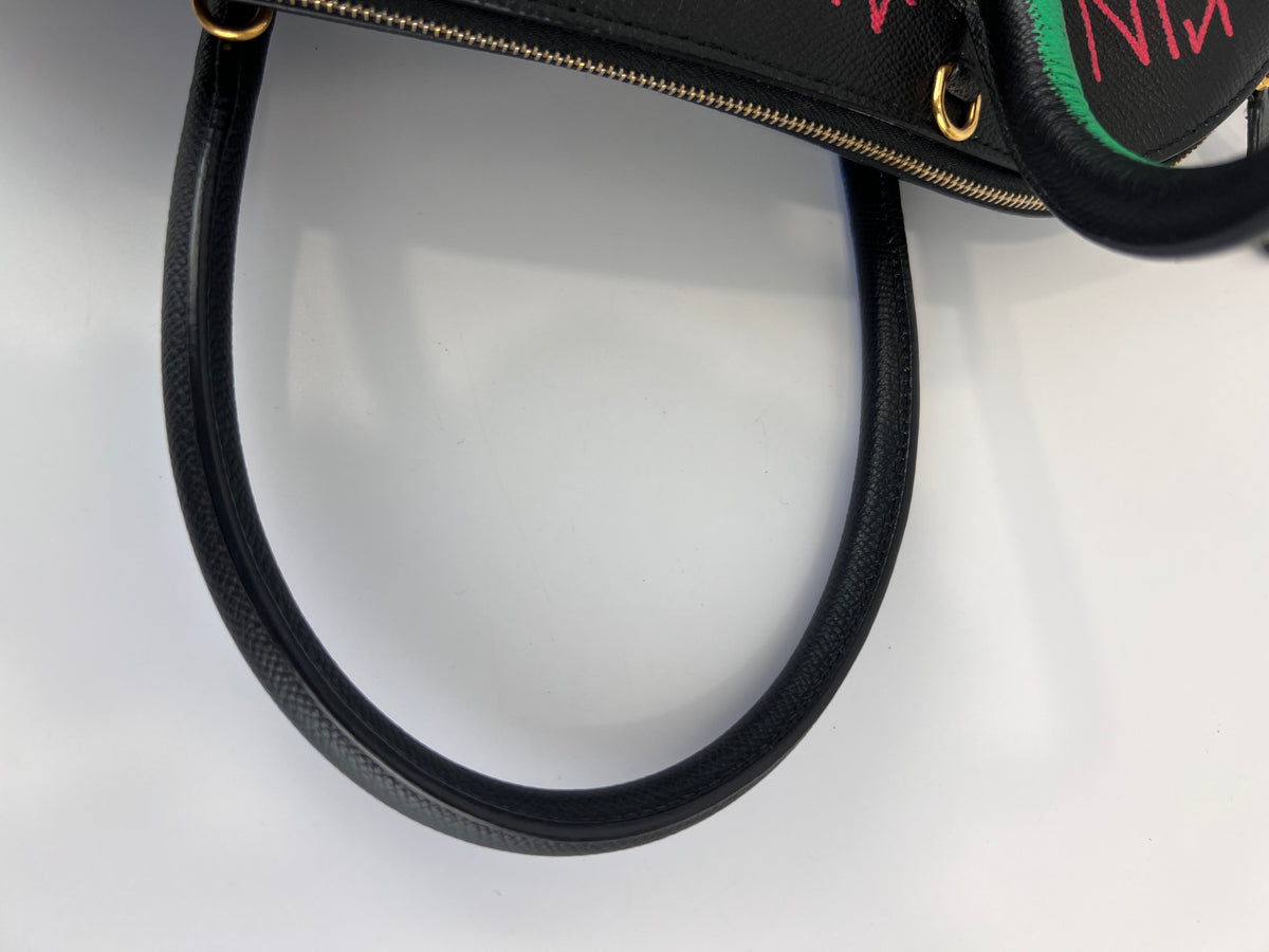 Graffiti Ville L Top Handle Bag