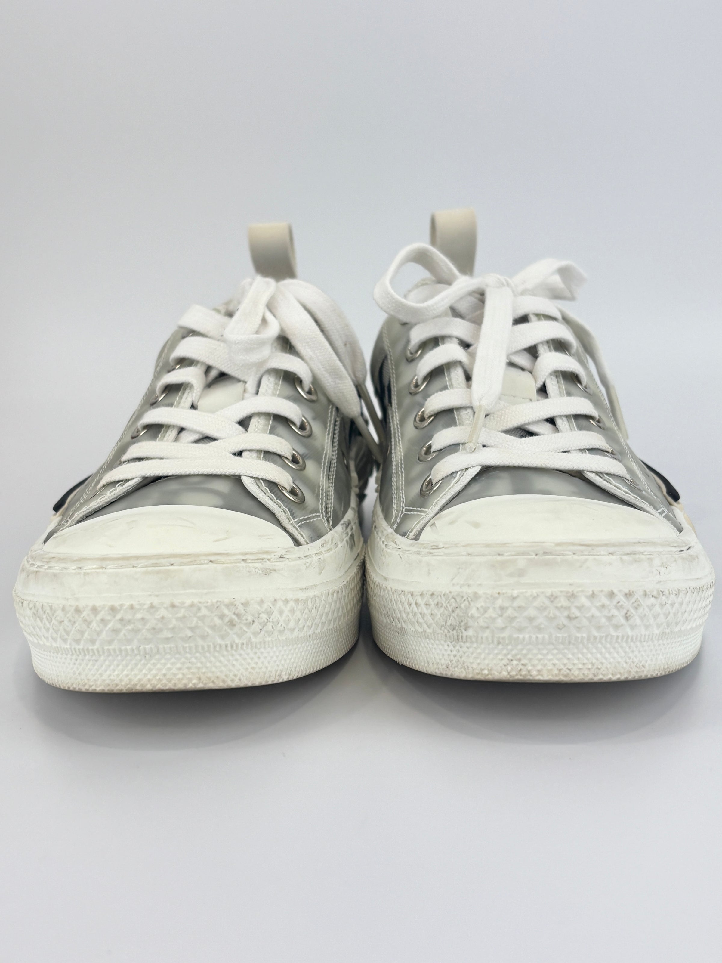 B23 Low Top Sneakers in White Black Oblique Technical Canvas Size 36