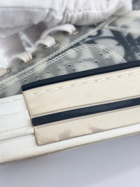B23 Low Top Sneakers in White Black Oblique Technical Canvas Size 36
