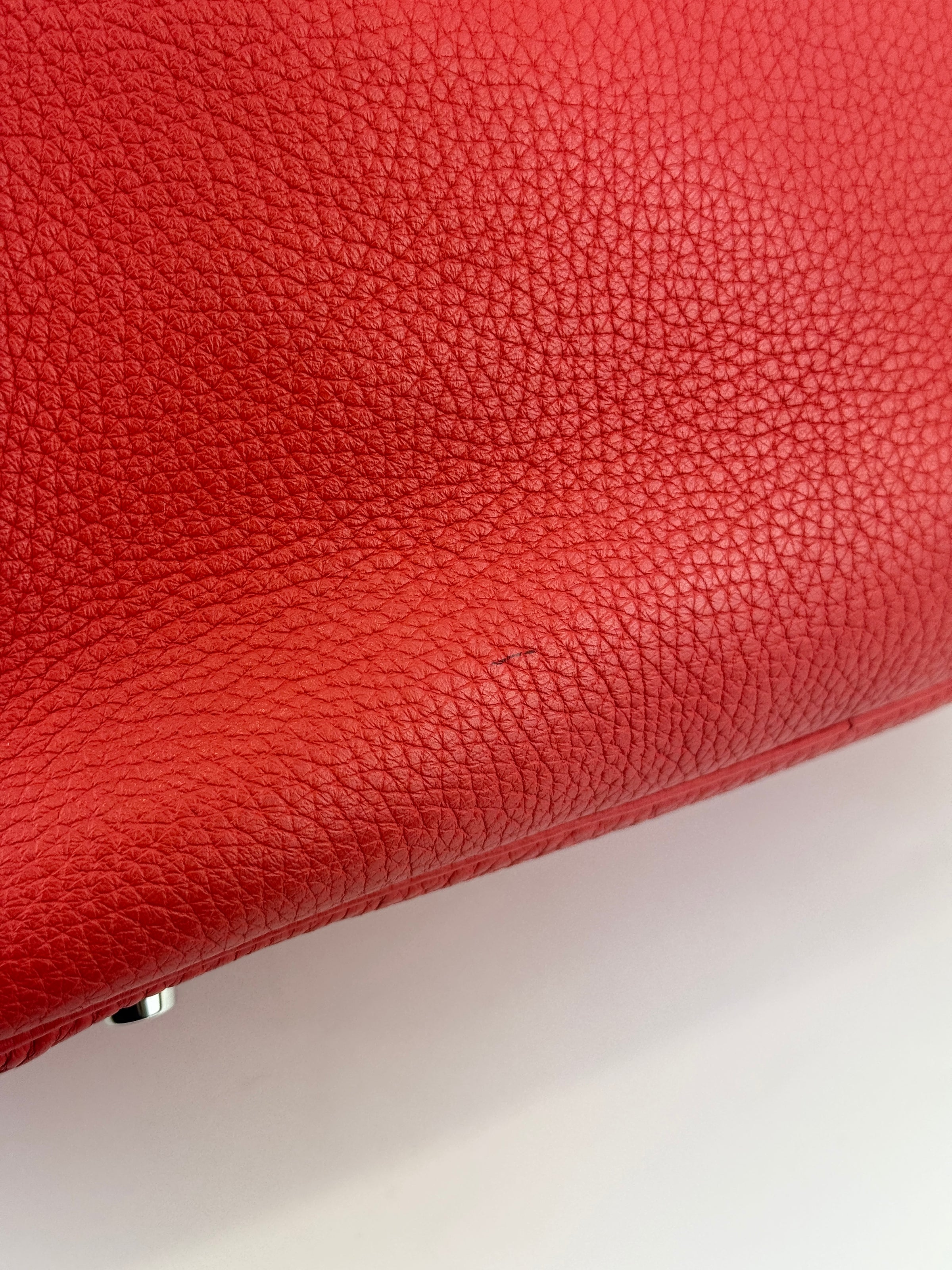 Lindy 30 Rouge Casaque Clemence PHW