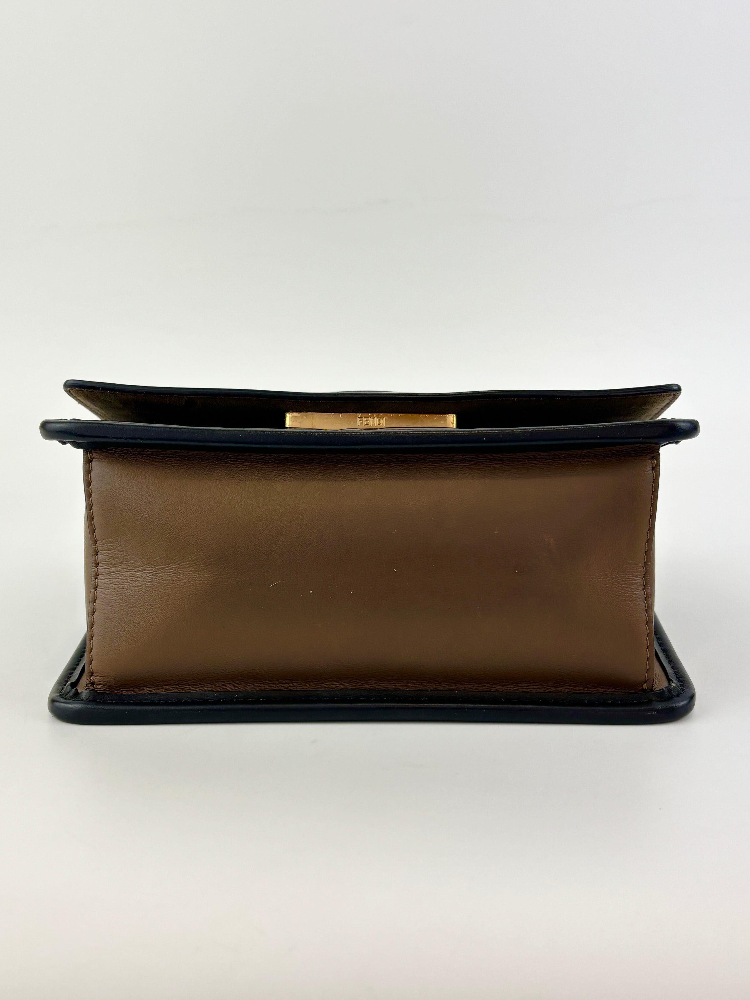 Small Kan I Shoulder Bag in Brown / Black