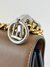 Small Kan I Shoulder Bag in Brown / Black