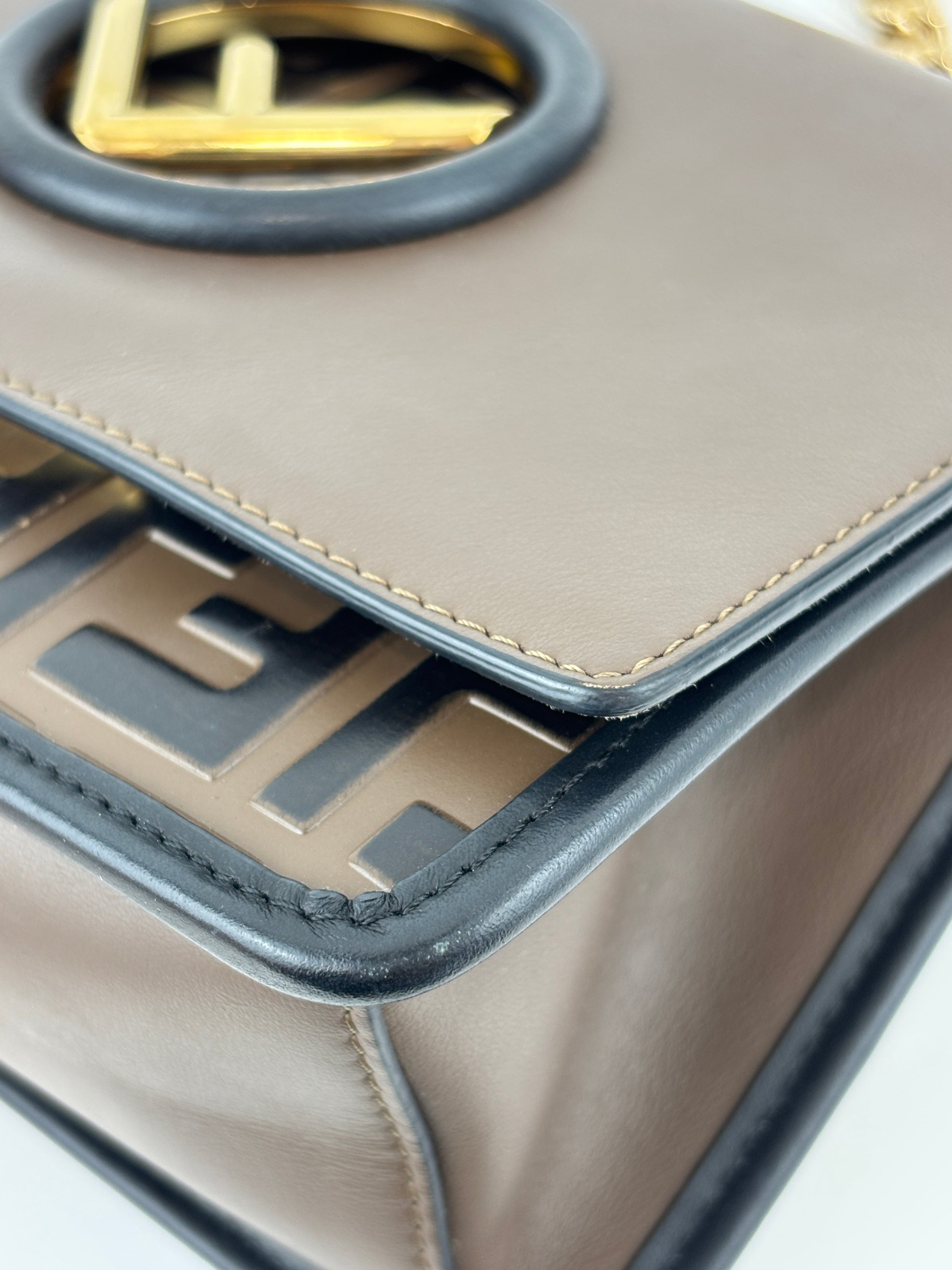 Small Kan I Shoulder Bag in Brown / Black