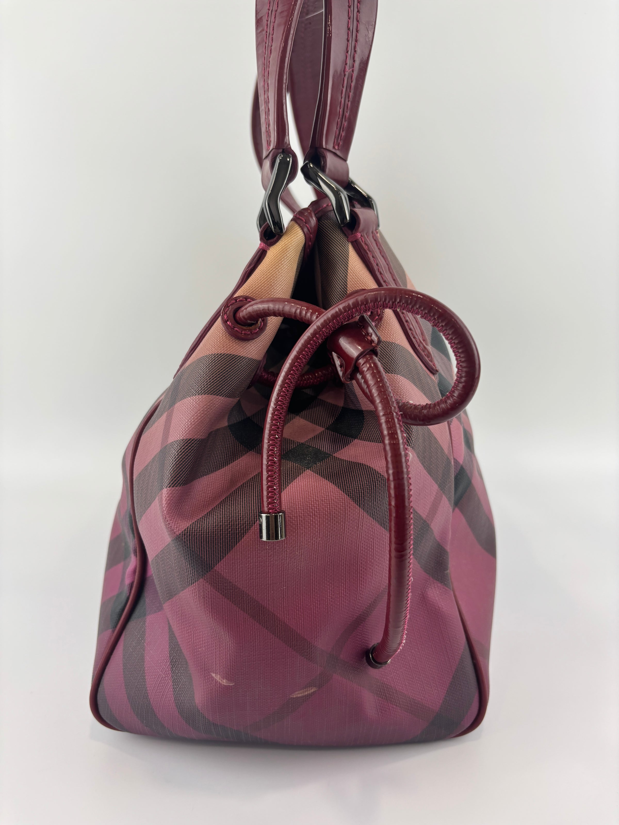 Raspberry Gradient Supernova Check Bilmore Tote Bag