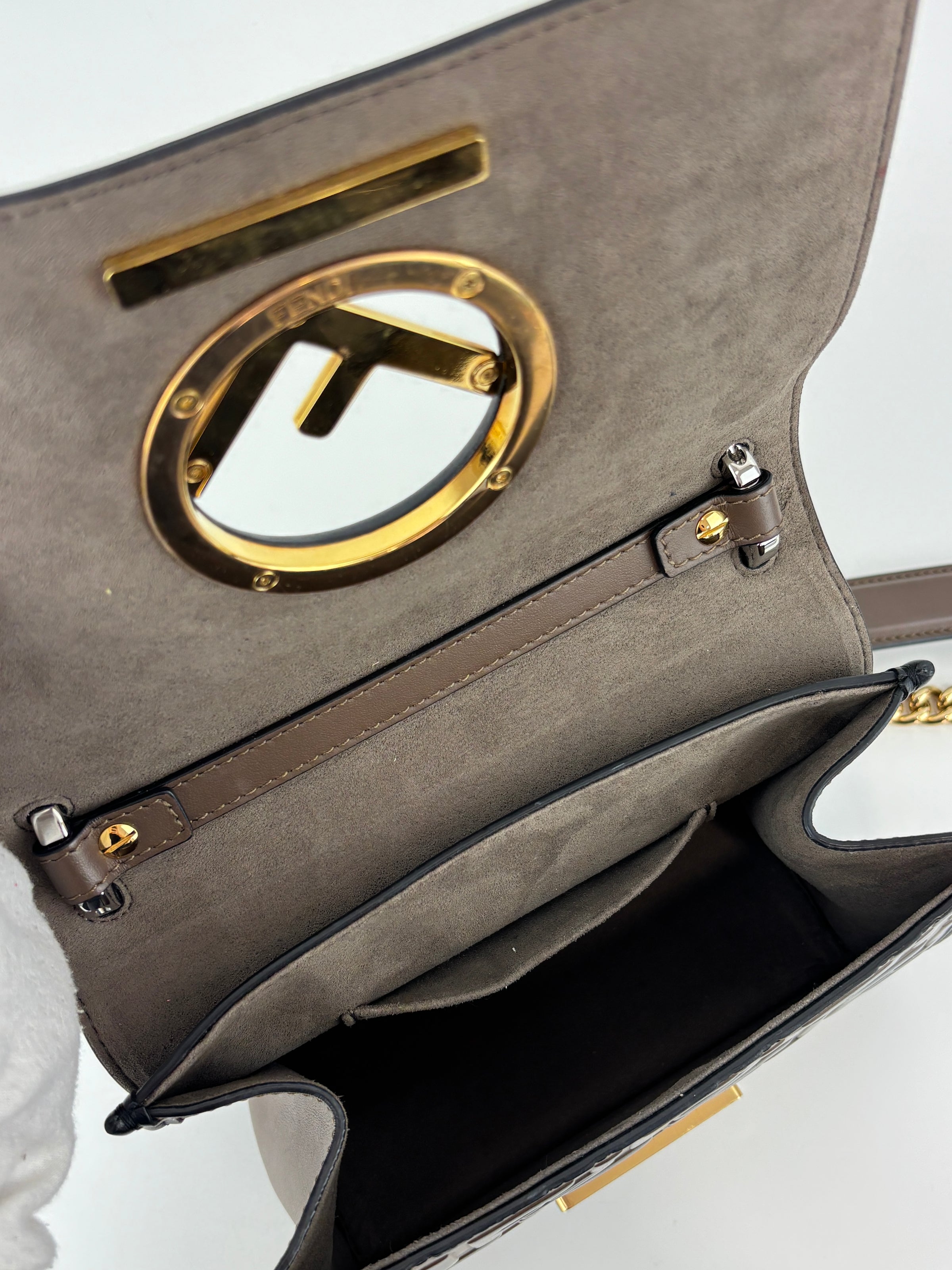 Small Kan I Shoulder Bag in Brown / Black