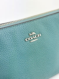 53077 Nolita Wristlet 19 Blue