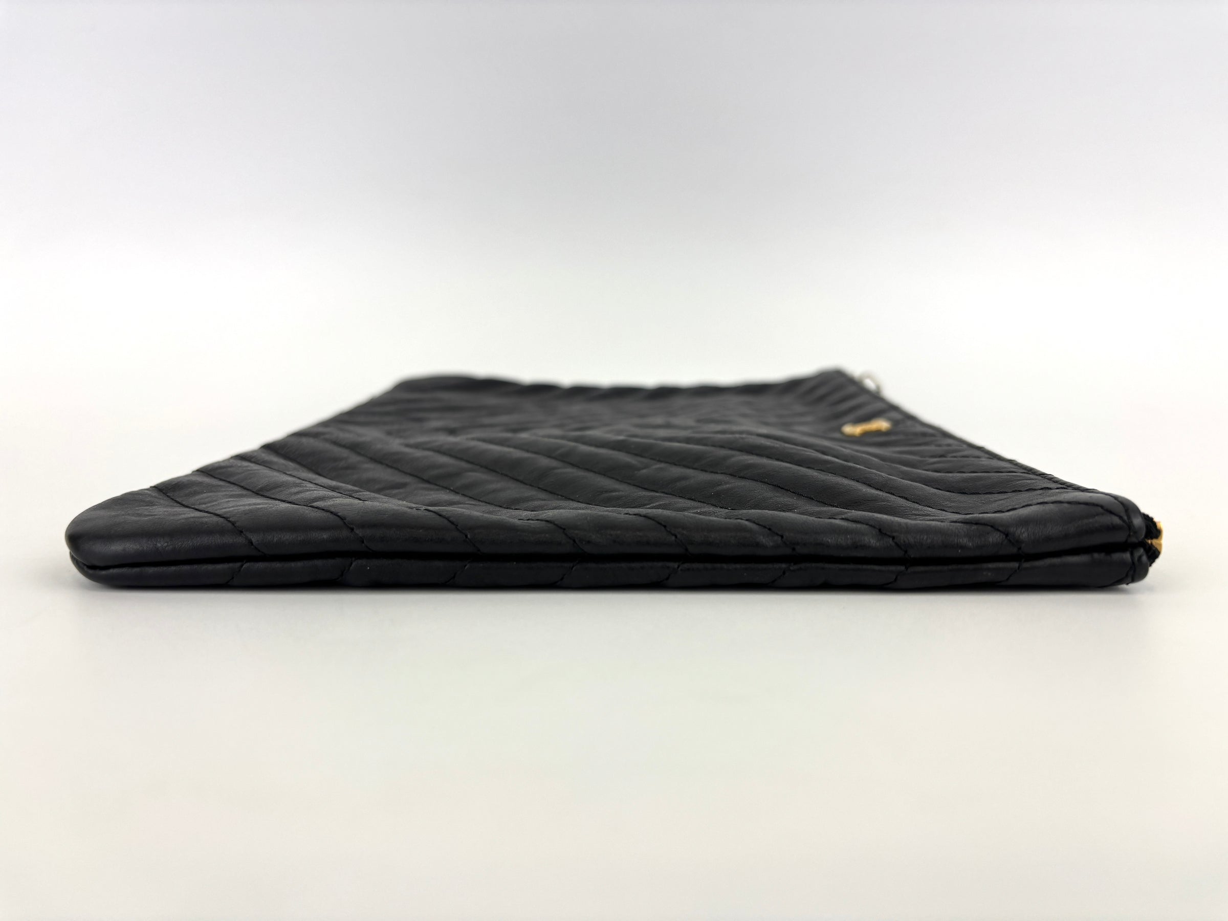 Medium O Case Clutch Chevron Crinkled Calfskin GHW