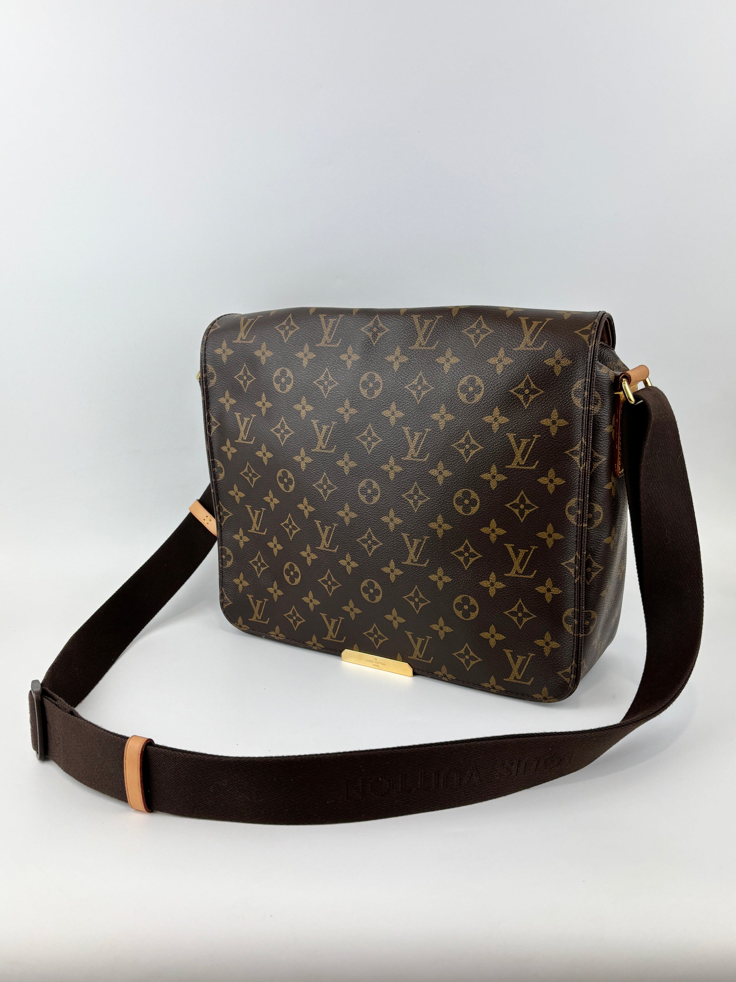 Abbesses Messenger Bag Monogram Canvas