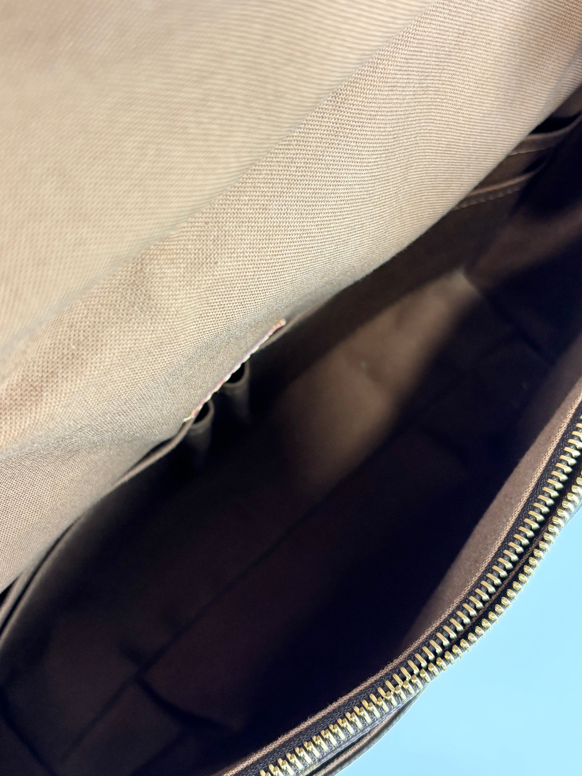 Abbesses Messenger Bag Monogram Canvas