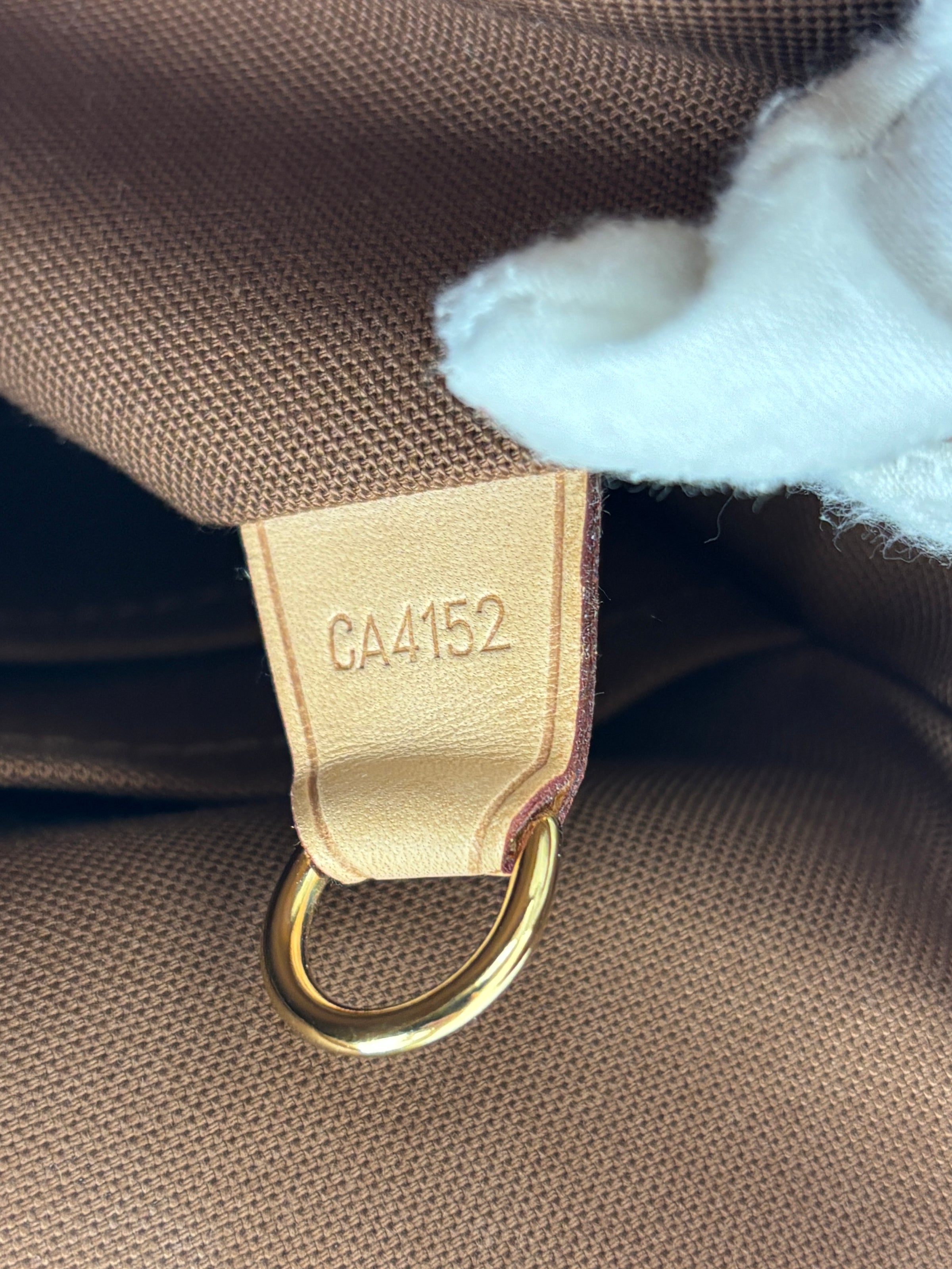 Abbesses Messenger Bag Monogram Canvas
