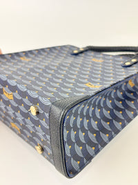 Take It Easy 29 Tote Bag in Blue