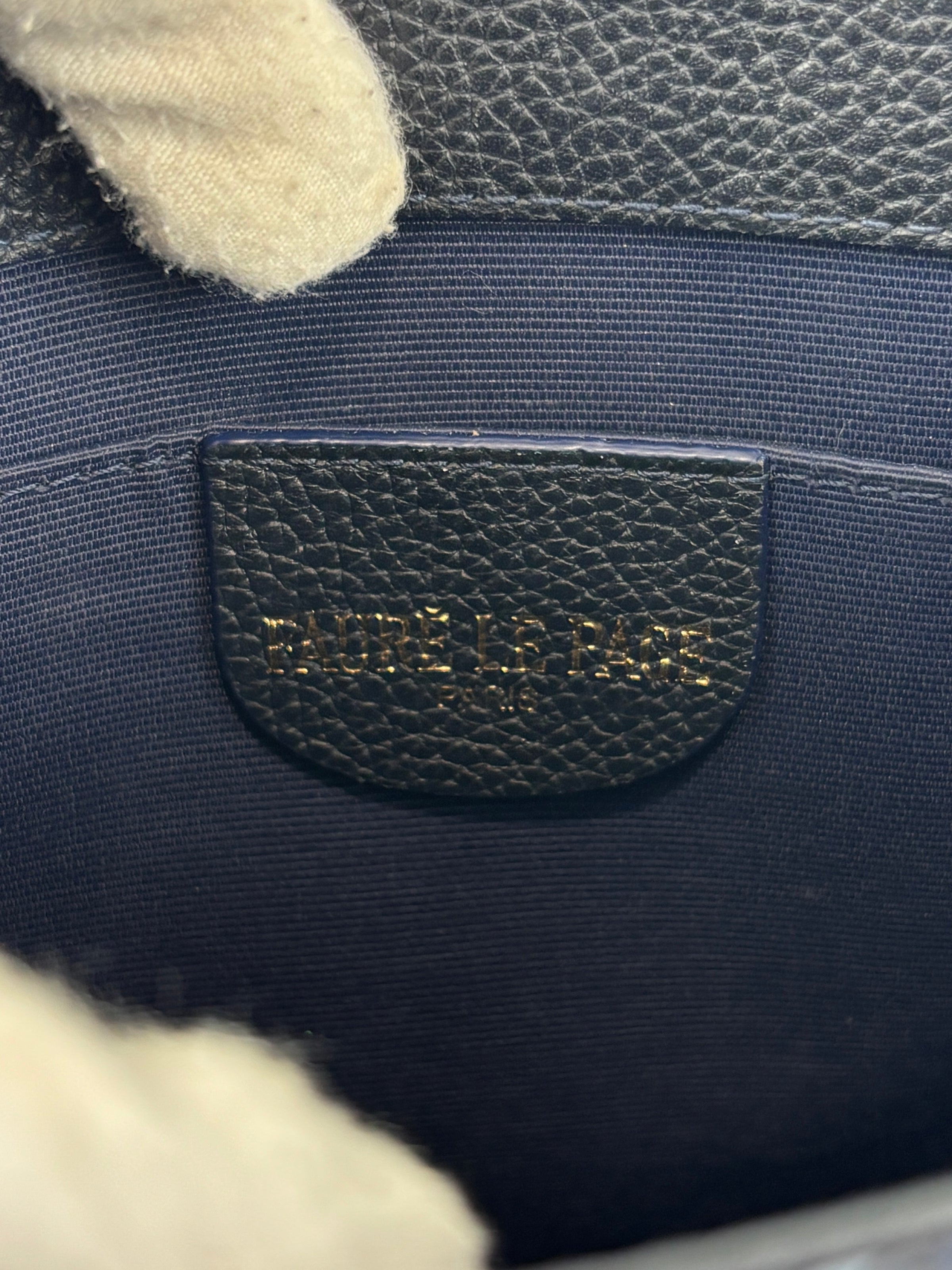 Take It Easy 29 Tote Bag in Blue