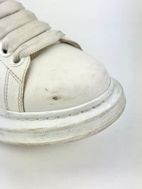 Oversized Sneakers in White Calfskin / Black Suede Size 37.5