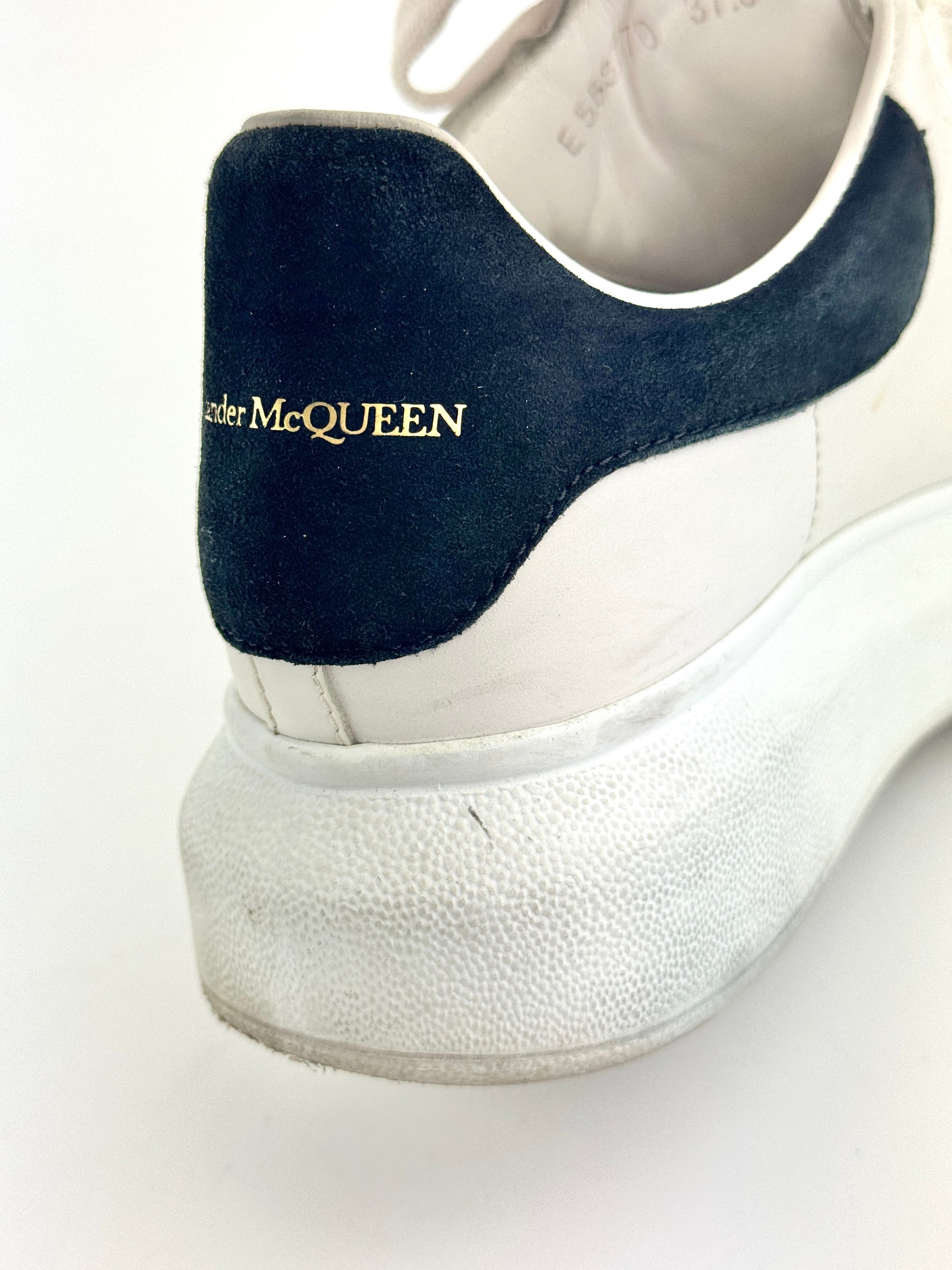 Oversized Sneakers in White Calfskin / Black Suede Size 37.5