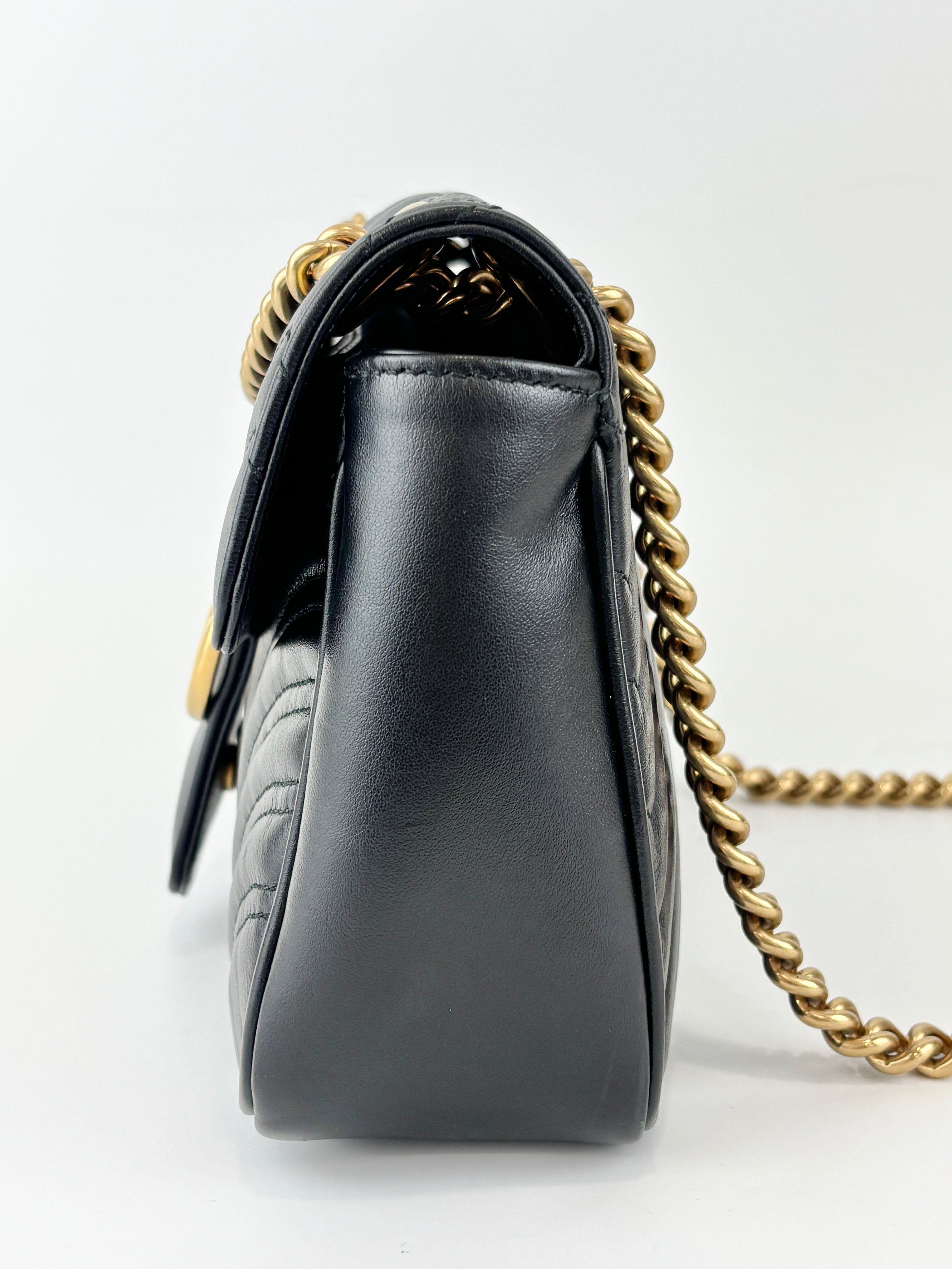 GG Marmont Medium Shoulder Bag Black