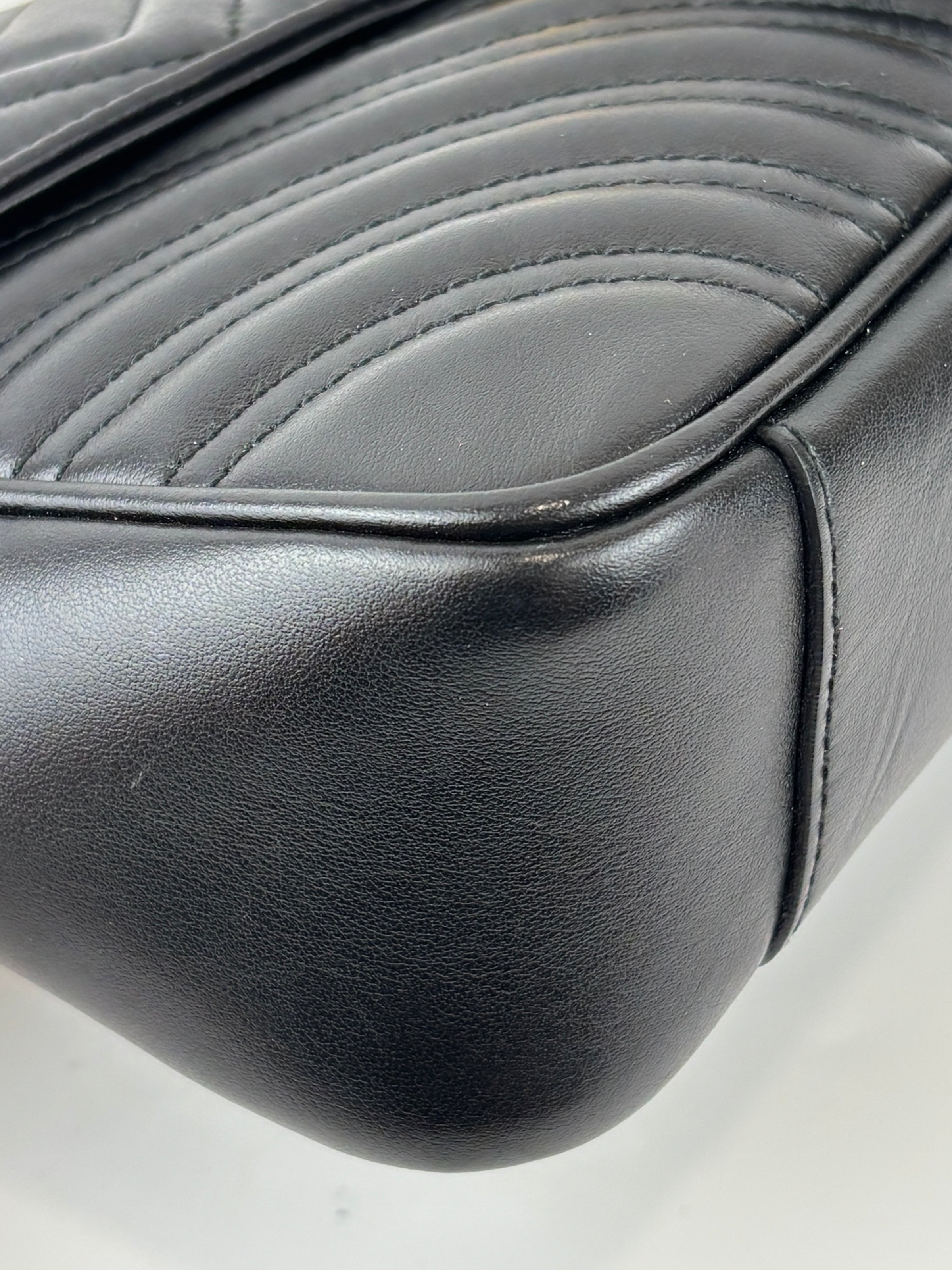 GG Marmont Medium Shoulder Bag Black
