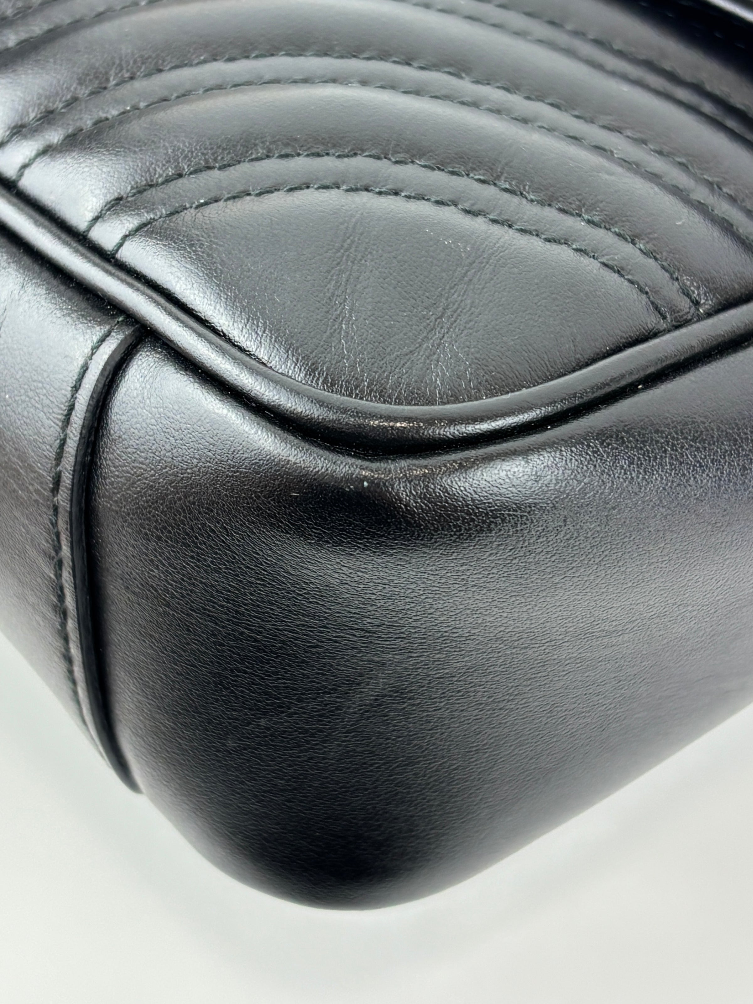 GG Marmont Medium Shoulder Bag Black