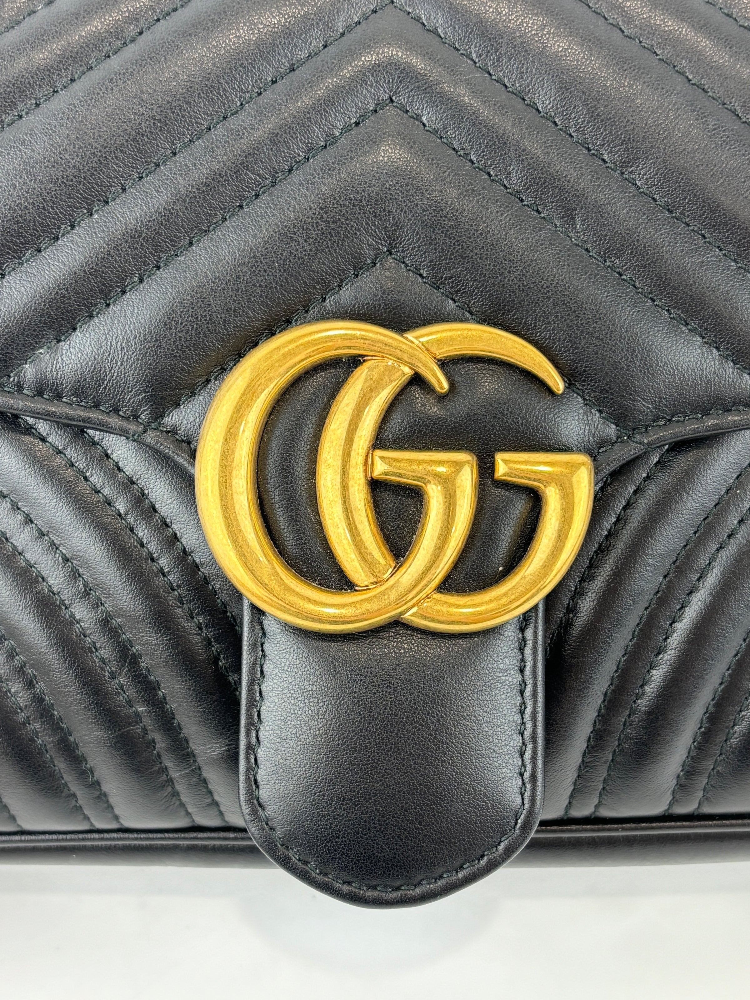 GG Marmont Medium Shoulder Bag Black