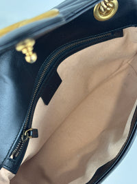 GG Marmont Medium Shoulder Bag Black