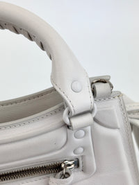 Neo Classic City Mini in White - Glampot