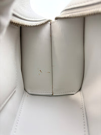 Neo Classic City Mini in White - Glampot