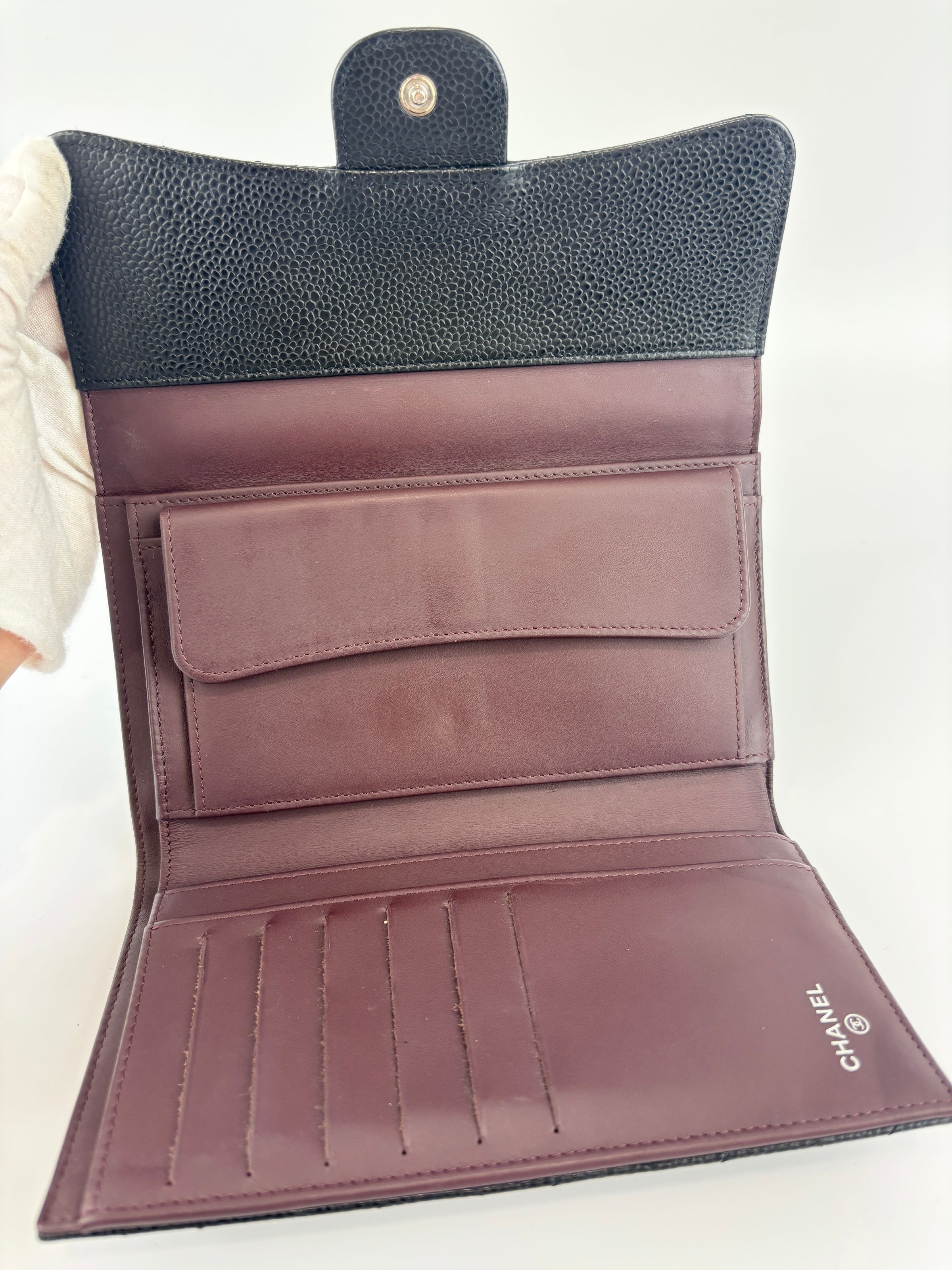 Black Caviar Quilted Classic Flap Wallet SHW