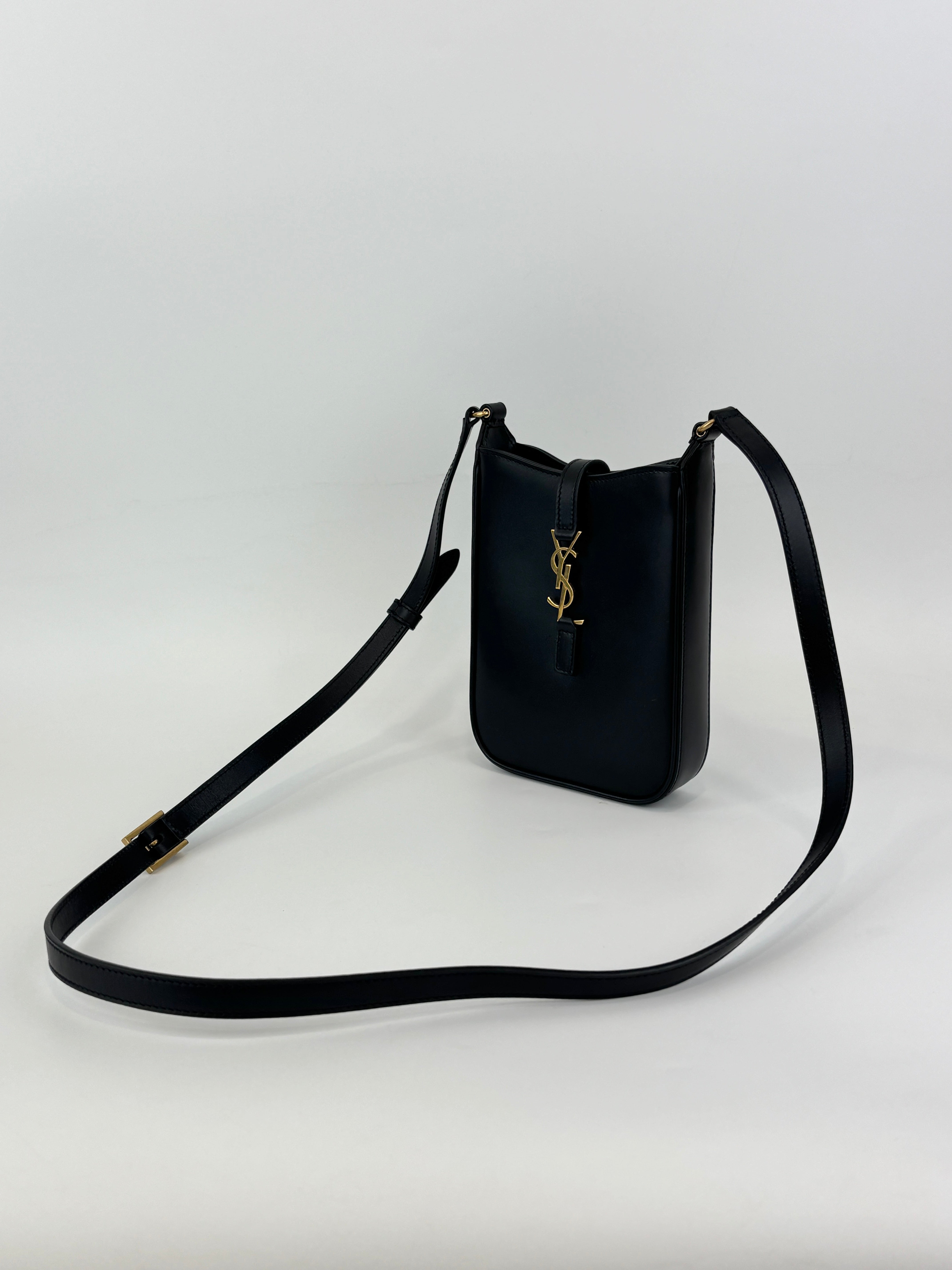 Saint Laurent Le 5 à 7 Vertical Mini Crossbody Bag – Glampot