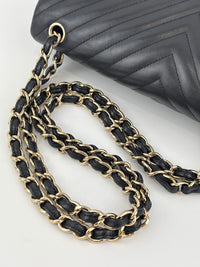 Lambskin Chevron Quilted Jumbo Double Flap Bag GHW