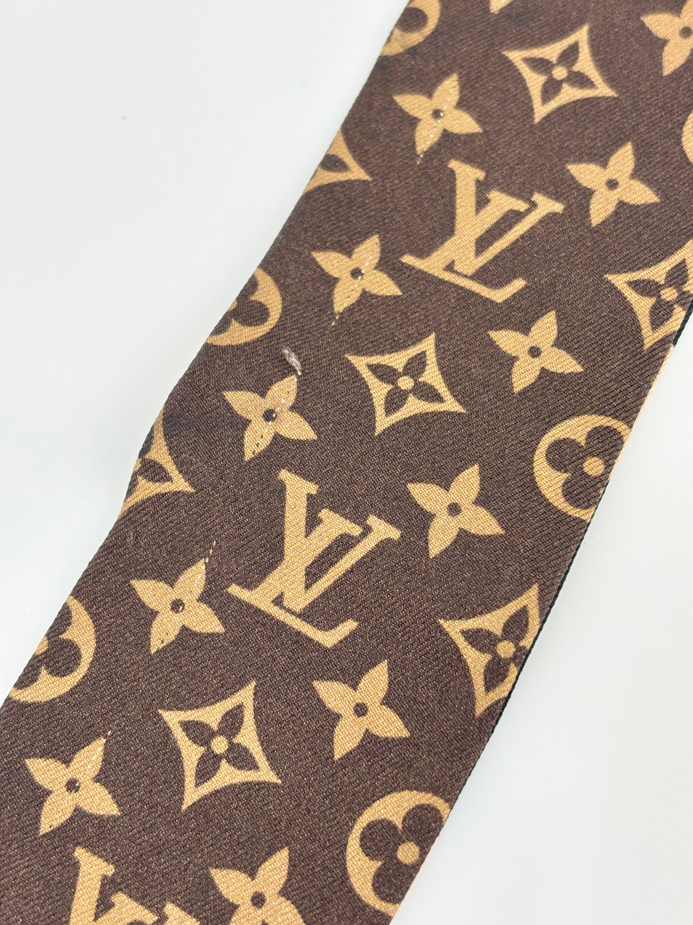Silk Leogram Print BB Bandeau Scarf