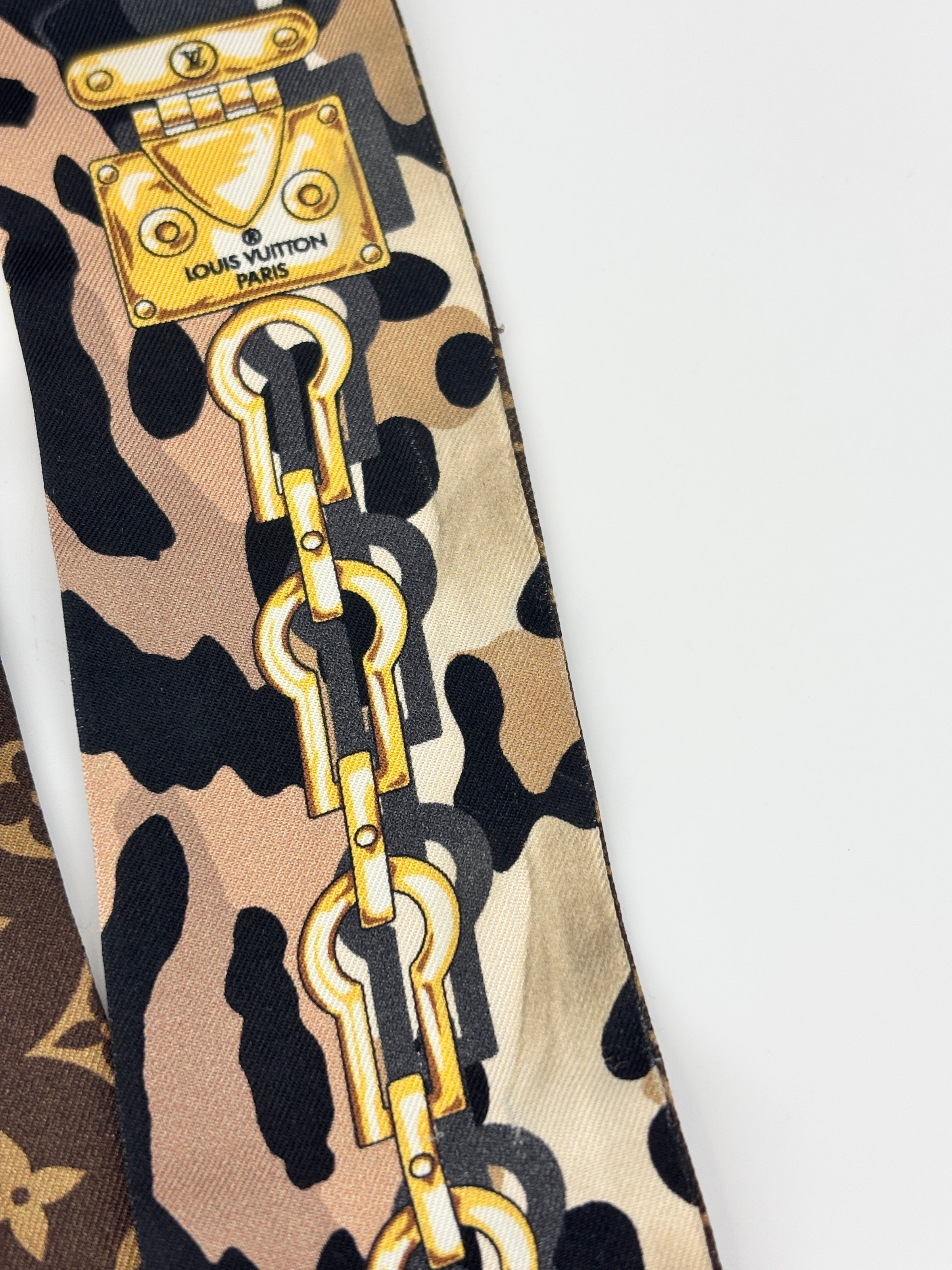 Silk Leogram Print BB Bandeau Scarf