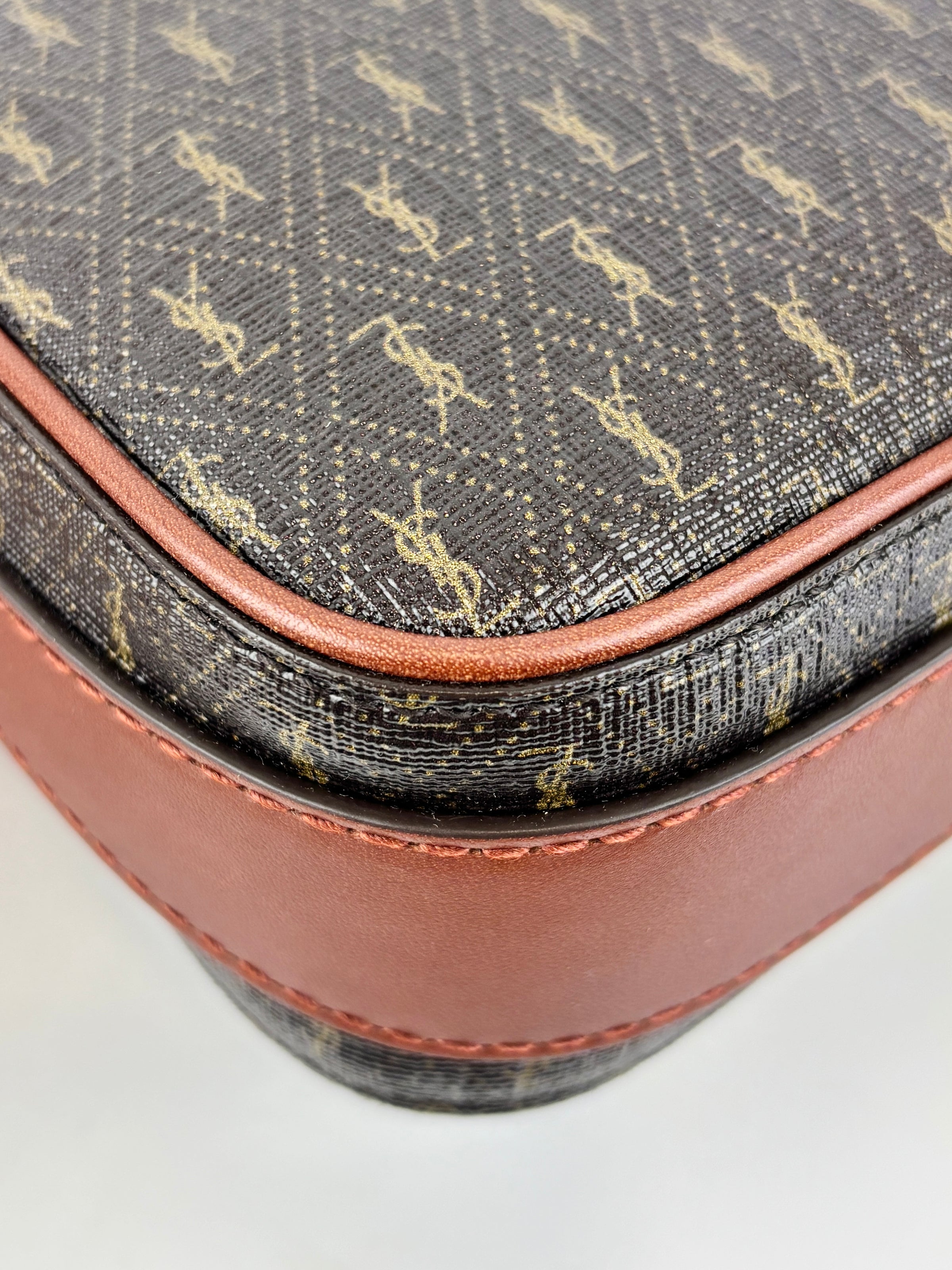 Le Monogramme Camera Bag Brown Monogram